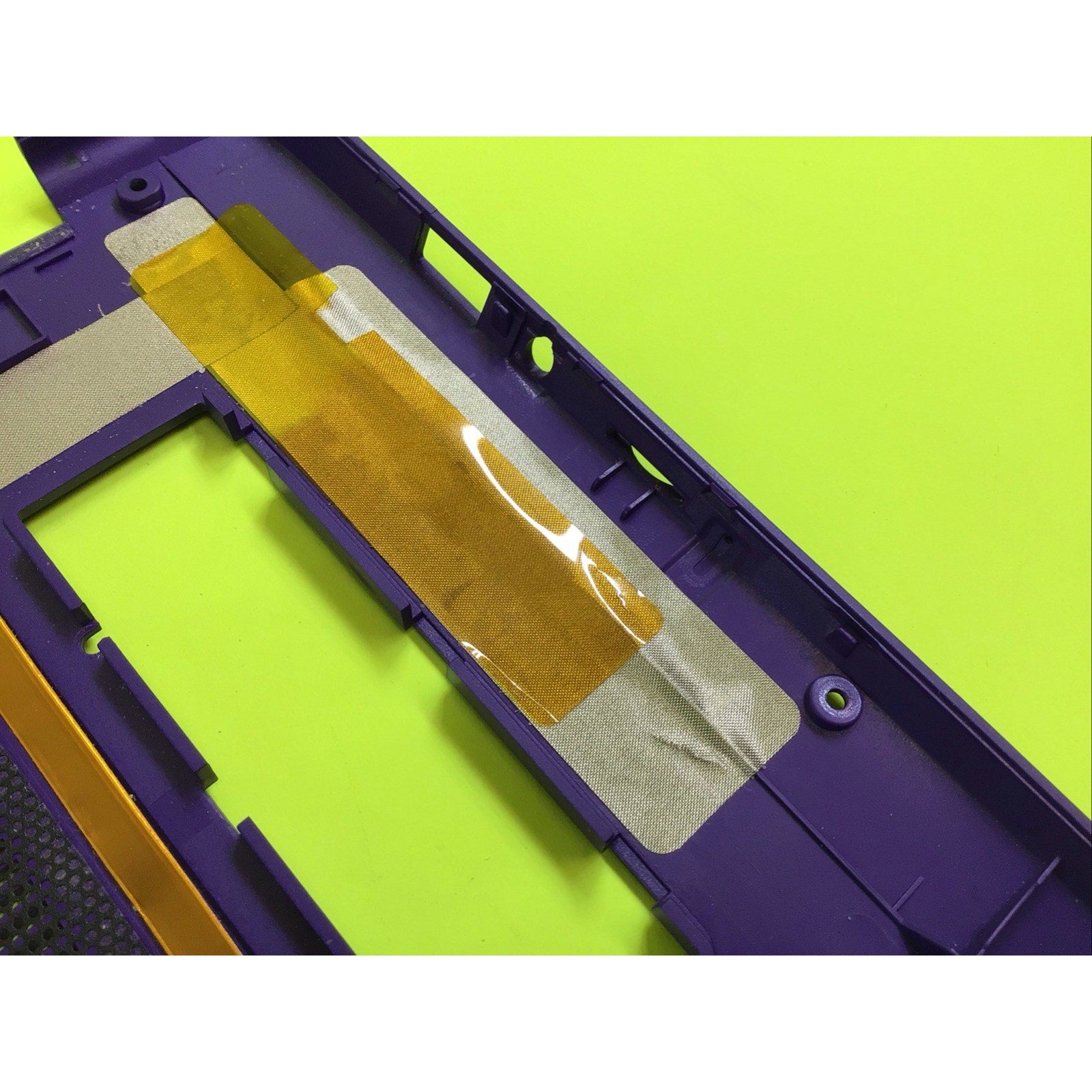 GWTN156-5PR Bottom Cover w/SSD Door BL.9ESAG.334