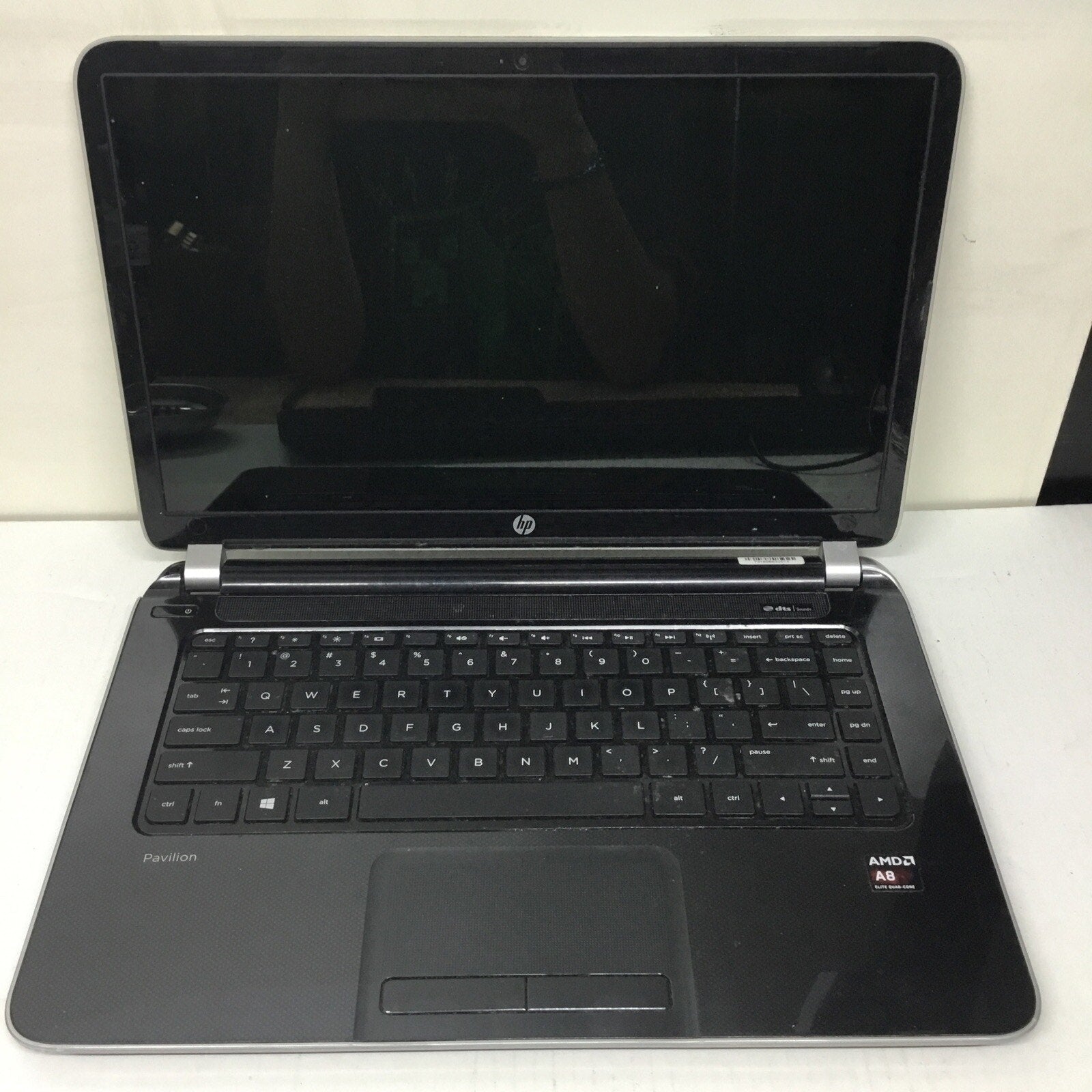 HP 14-F027CL Pavilion Laptop AMD A8-5545M APU Radeon FOR PARTS READ DESC