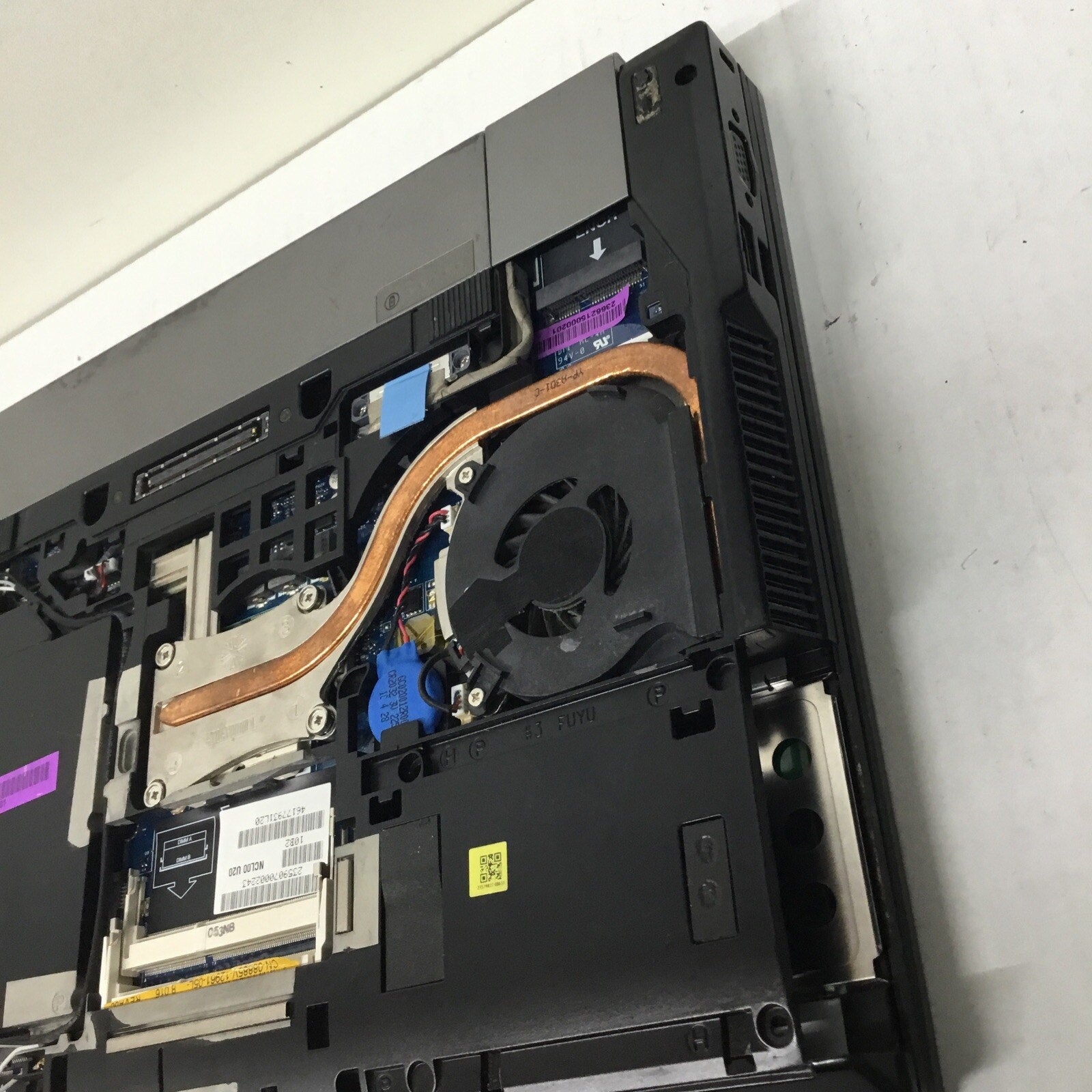 Dell Latitude E6410 – Intel Core i5 – No Drive or OS – For Parts Specs