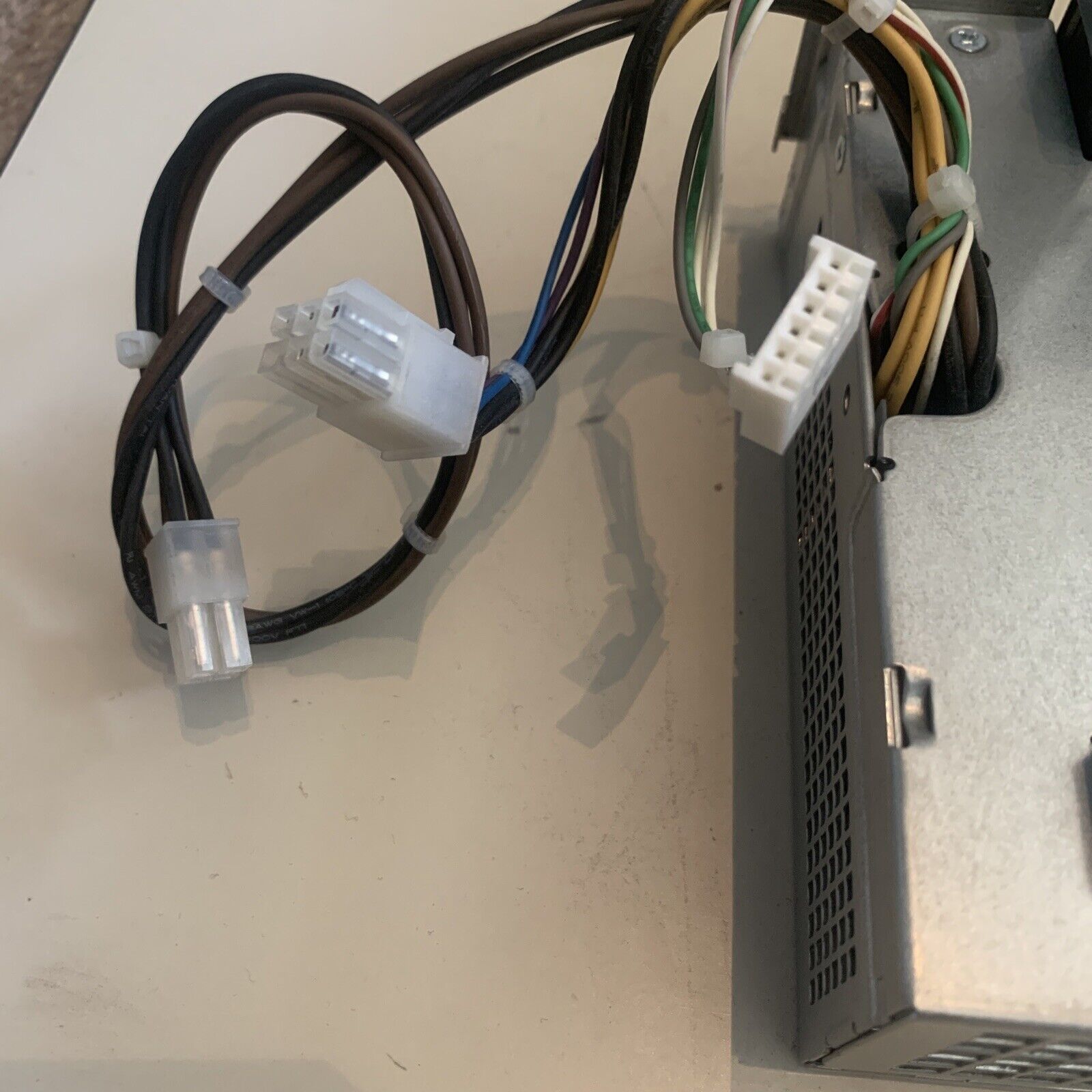 HP 240W Power Supply For Elite SFF D10-240P1A 611481-001 503376-001 613762-001