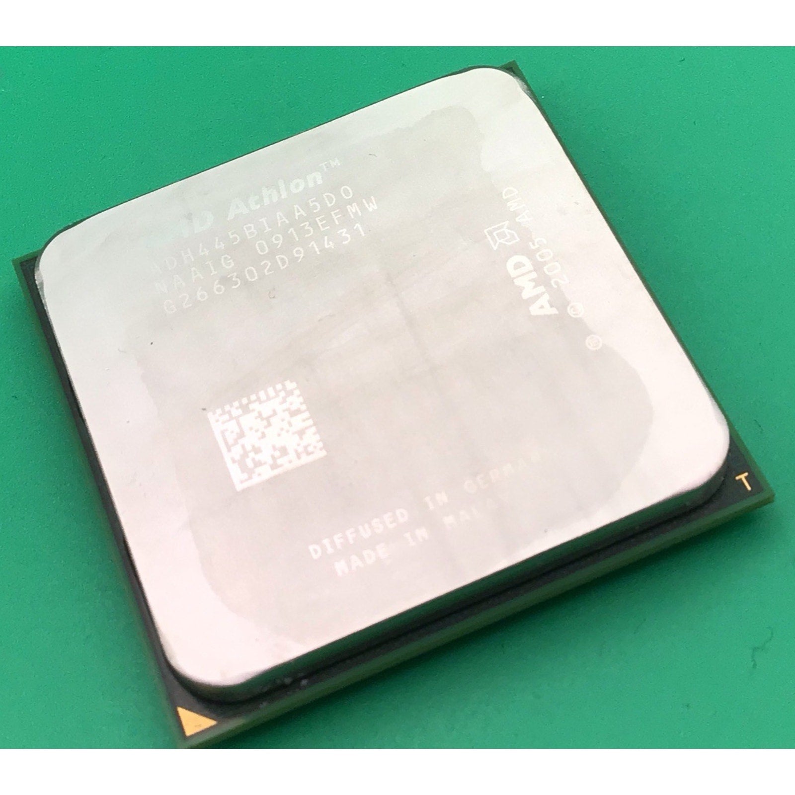 AMD Athlon X2 4450B ADH445BIAA5DO AM2 2.3GHz Brisbane Dual Core Processor