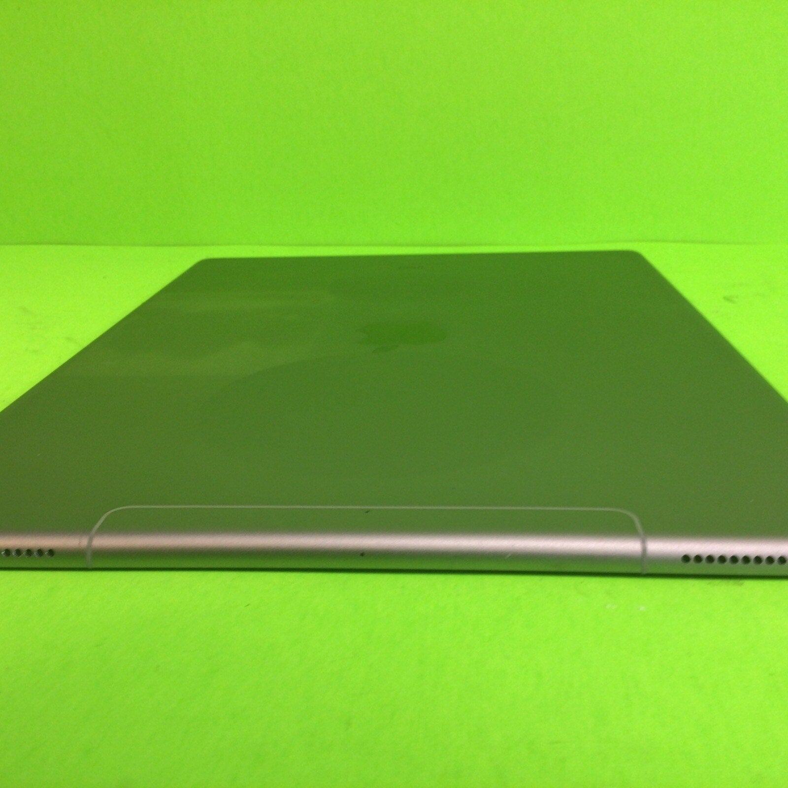 Apple iPad Pro 12.9 2nd Gen WiFi+Cellular Housing FOR PARTS or REPAIR