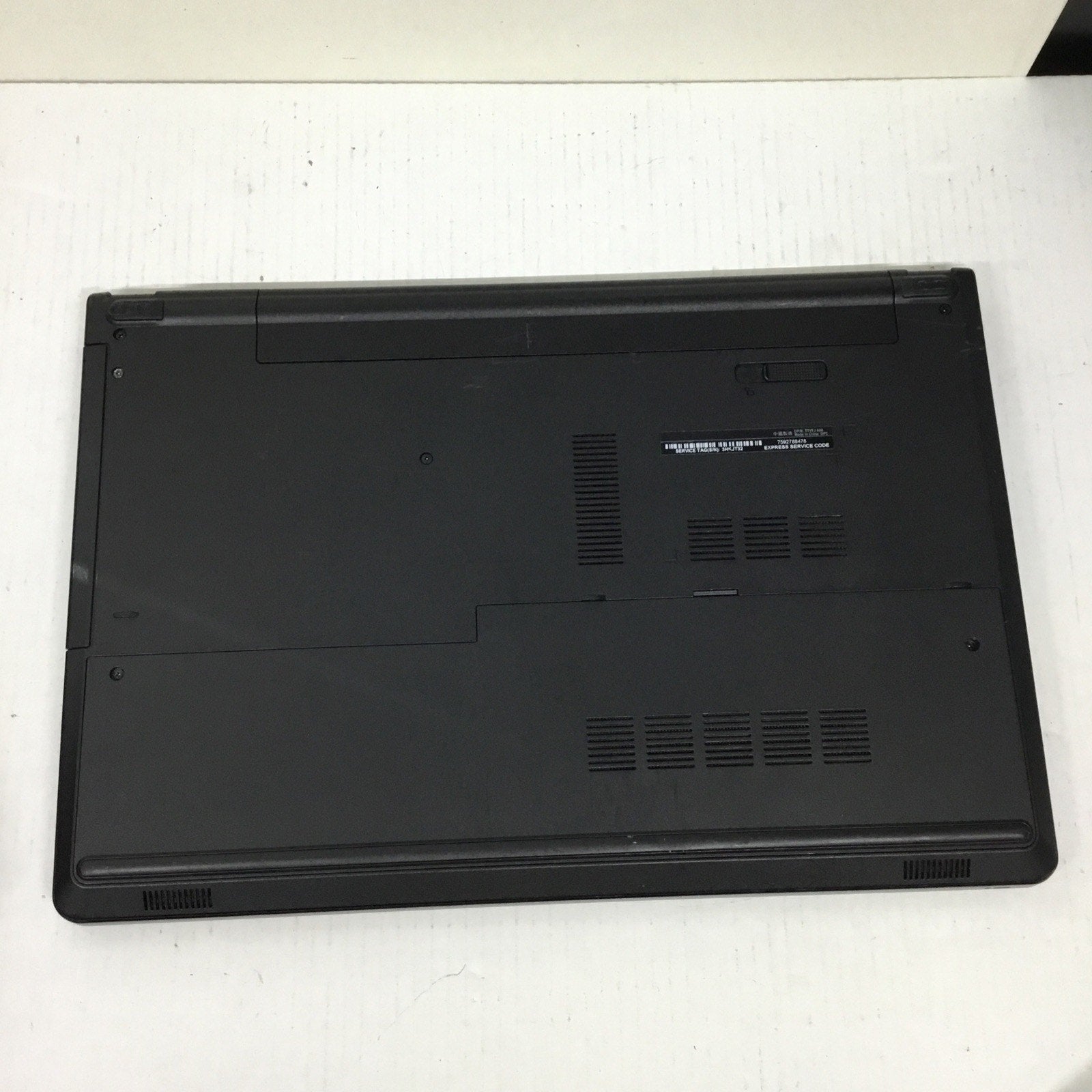 Dell Inspiron 5555 15.6" HD Laptop/AMD A8-7410/8GB RAM/240GB HDD/Touchscreen