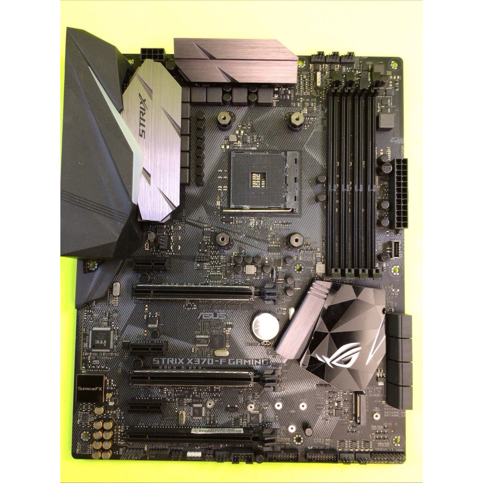 Asus ROG STRIX X370-F GAMING AM4 ATX Motherboard FOR PARTS or REPAIR