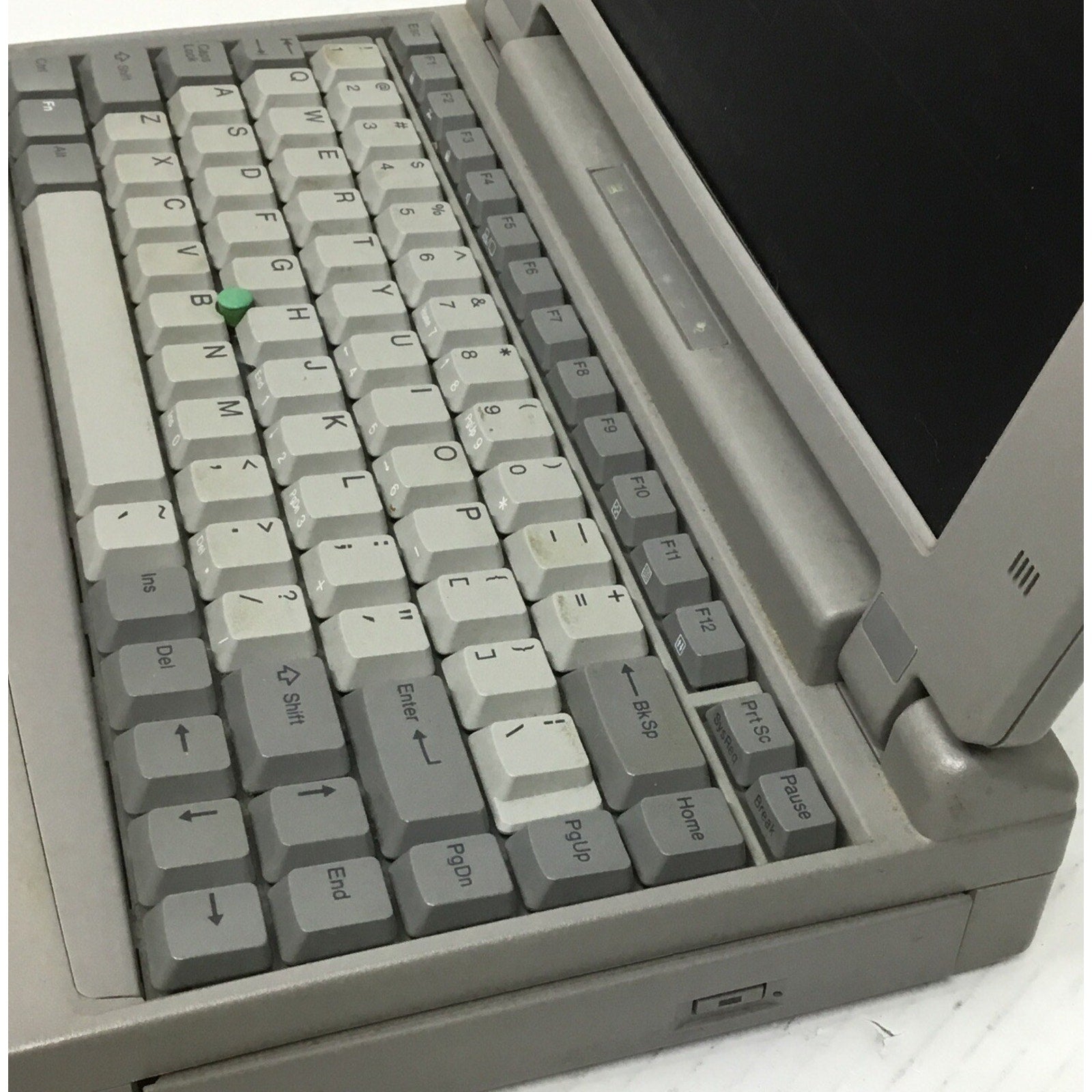 Vintage Toshiba Satellite Pro 425CDT Laptop 11.3" PA1230U RARE VINTAGE READ DESC