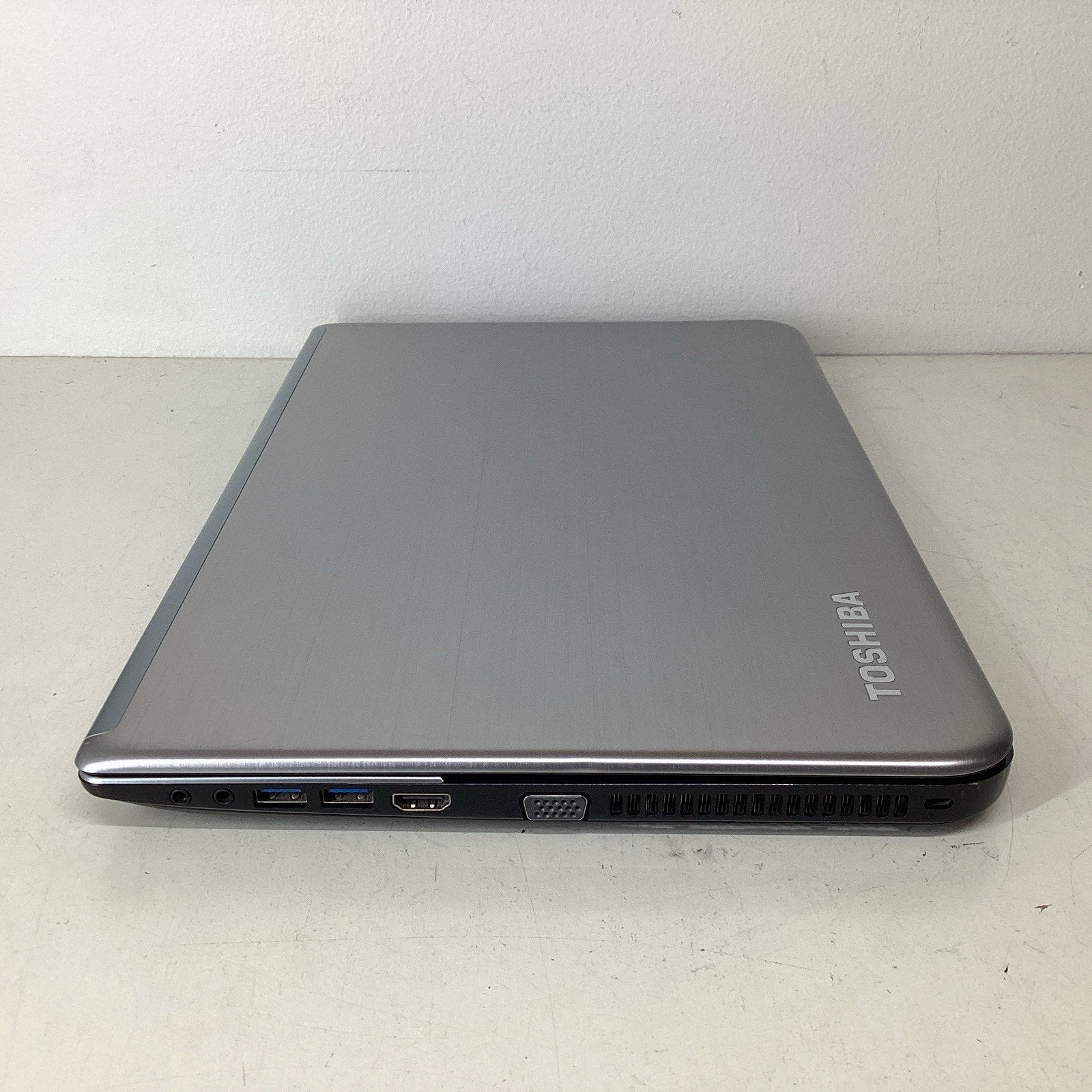 Toshiba Satelite S55-A5176 Laptop Core i7-4700MQ 2.40GHZ 8GB RAM Win 10