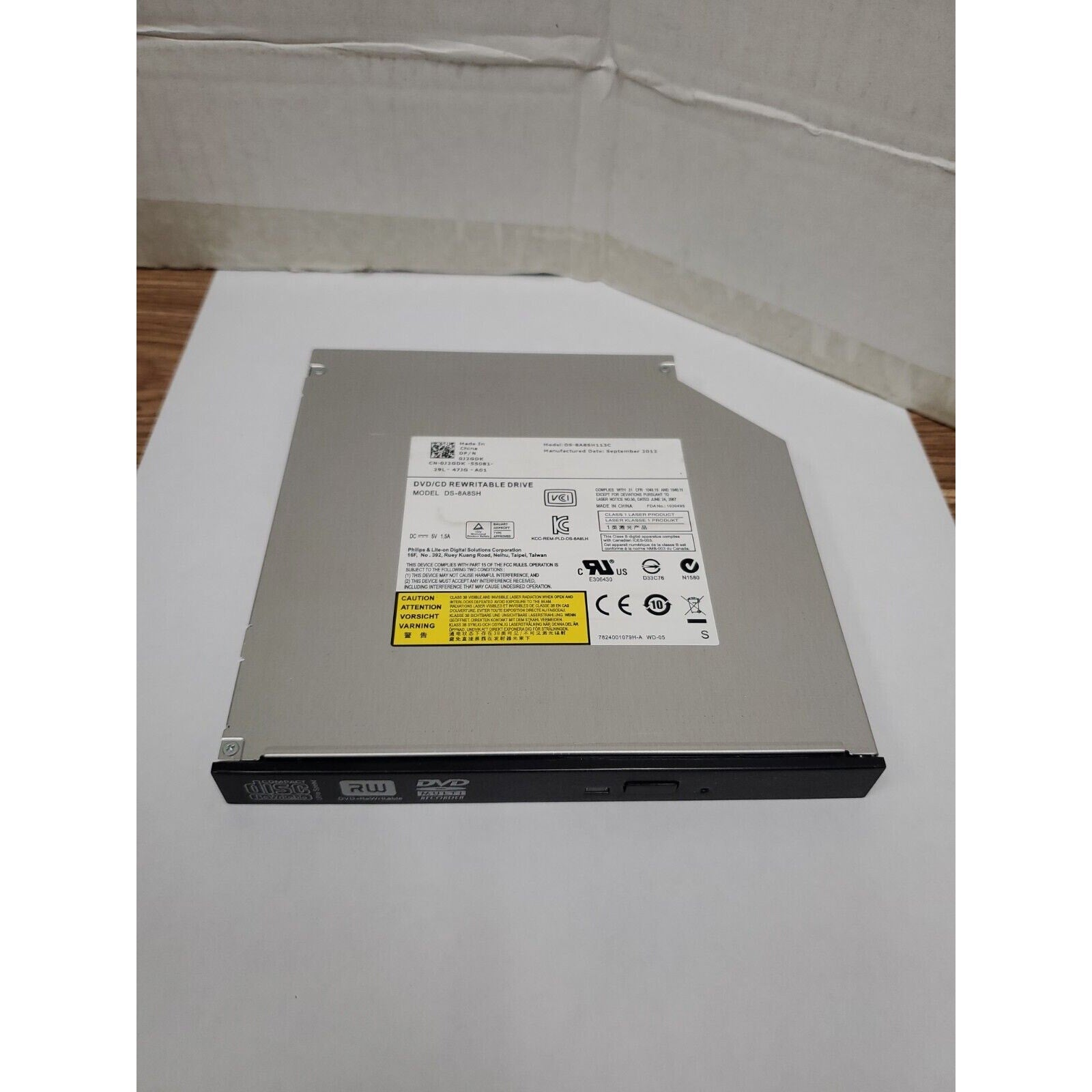 Dell DS-8A8SH113C CD DVD RW Writer Rewritable Drive J2GDK DS-8A8SH
