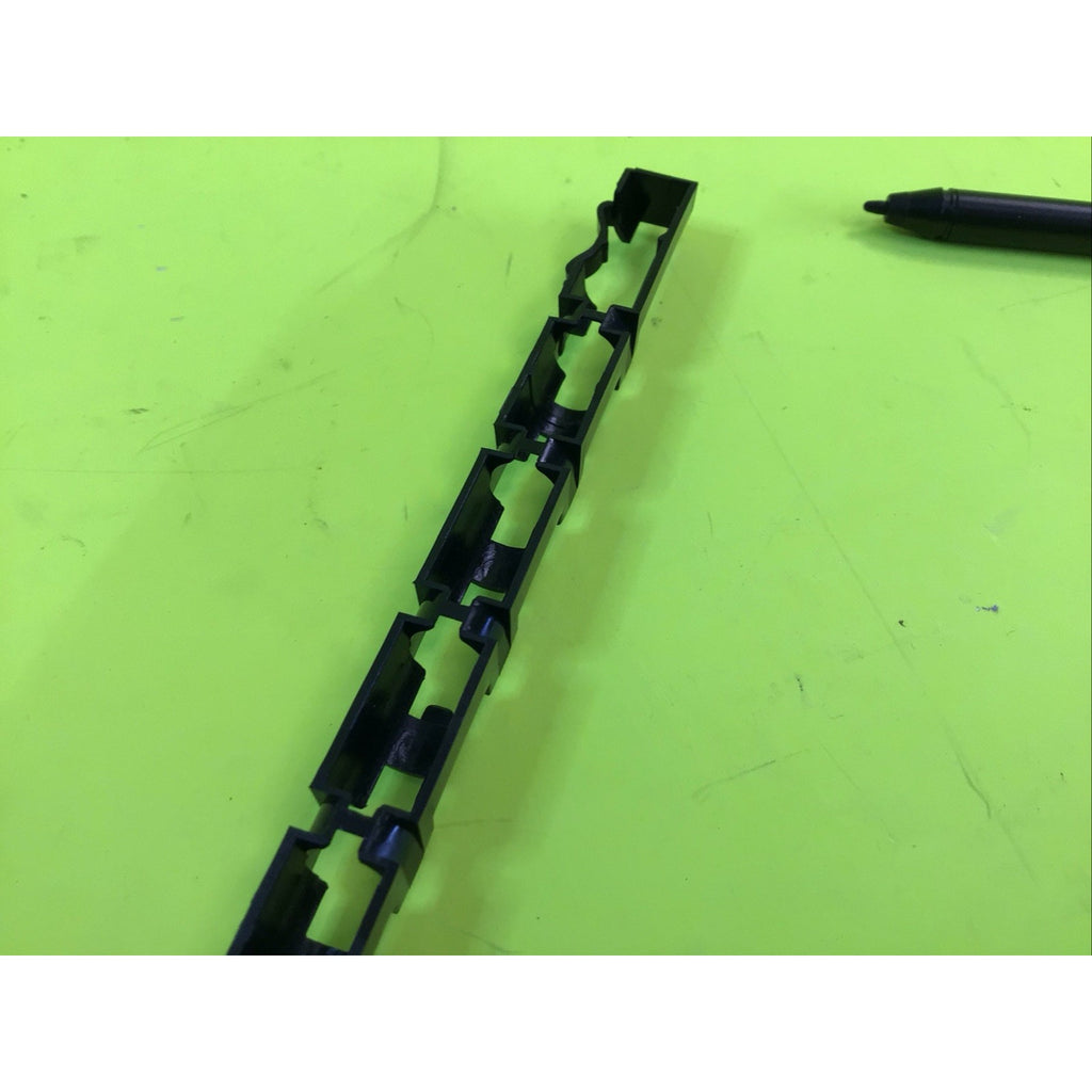 Lenovo ThinkPad Yoga 4 Stylus and Bracket