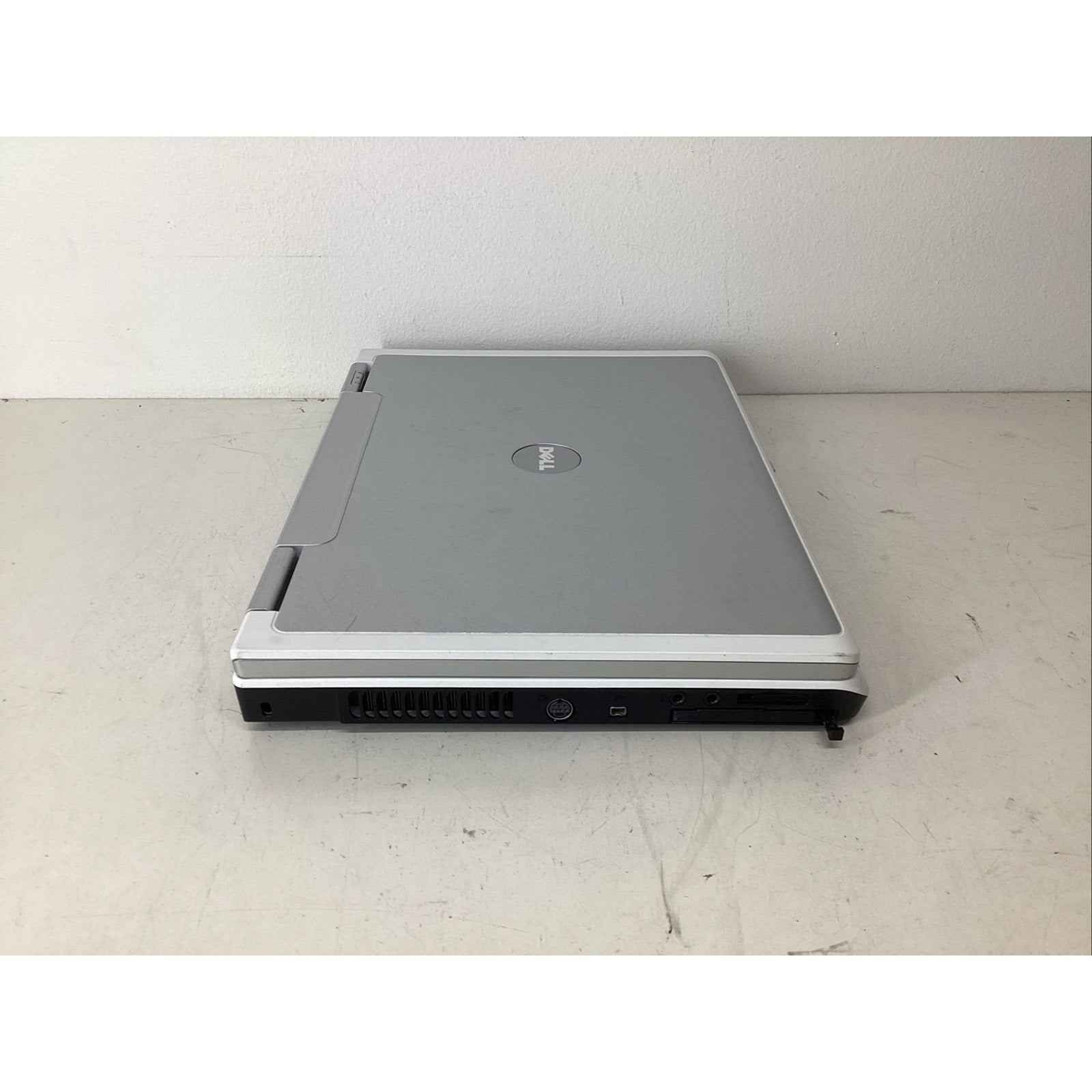 Dell Inspiron E1405 14.3" Intel Core 2 Duo No RAM or HDD - For Parts