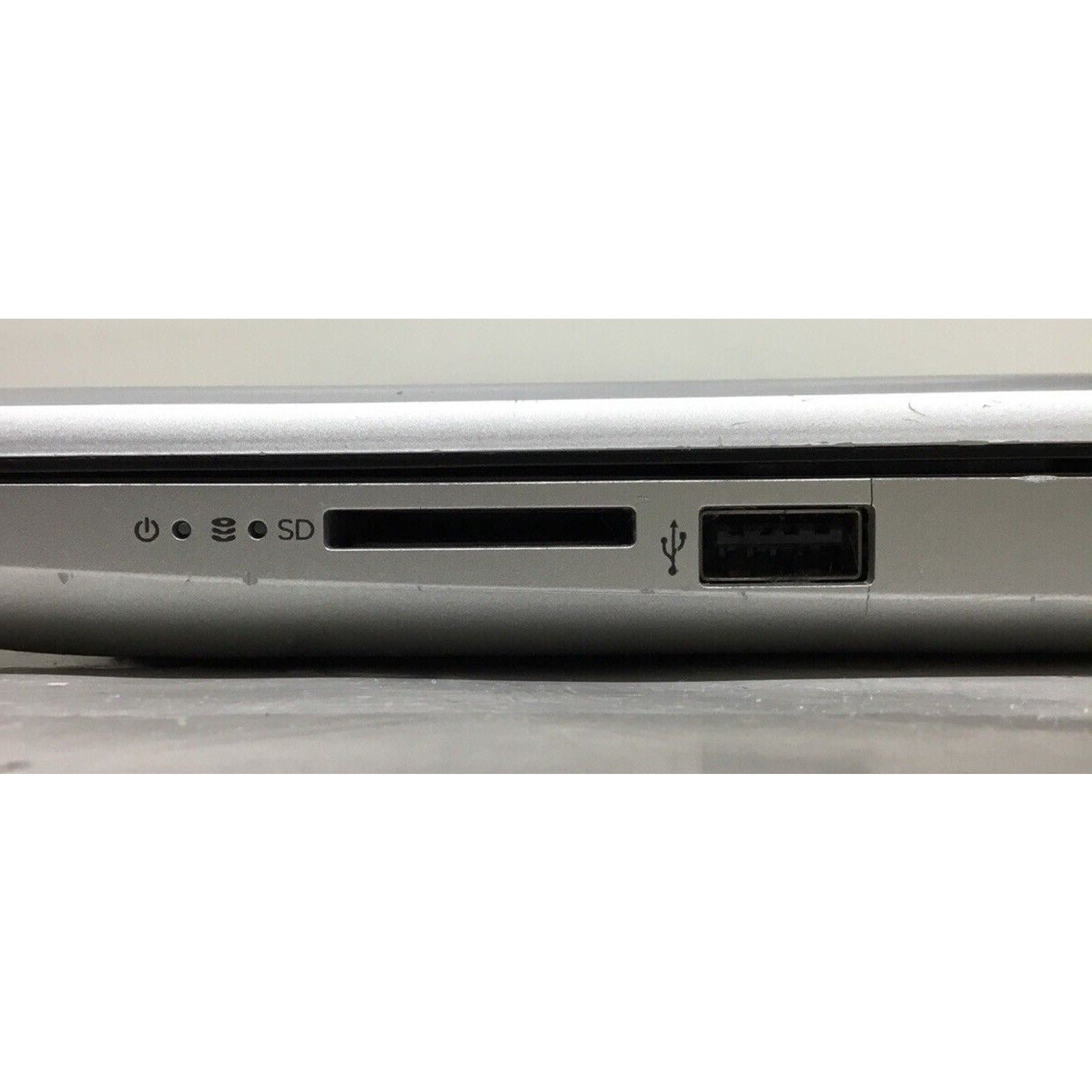 HP 17-BY4013DX 17.3" (240GB SSD, Intel Core i3-1115G4, 2.30GHz, 8GB RAM) Laptop