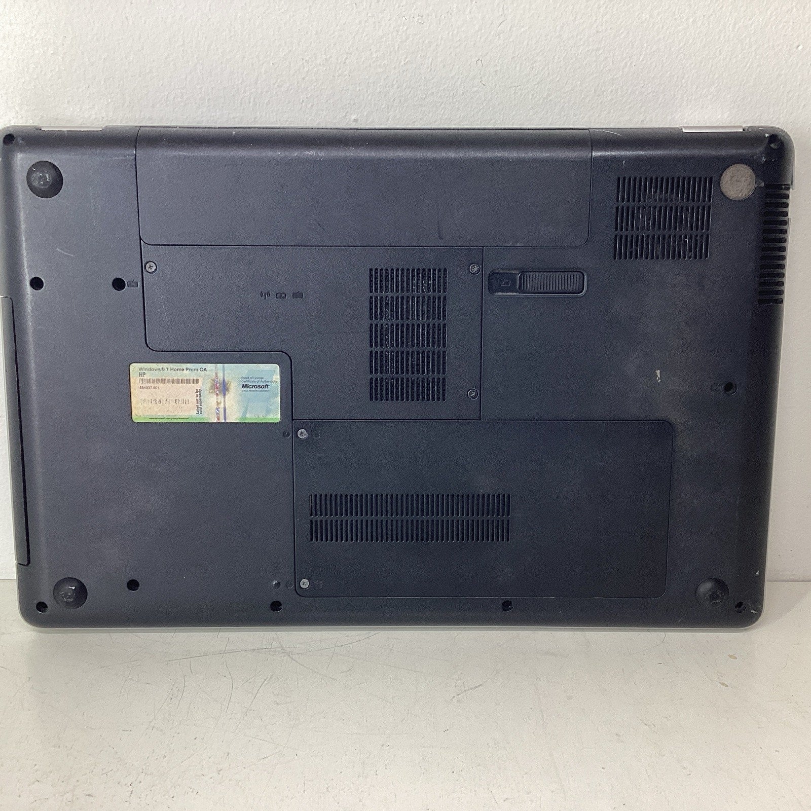 HP G62-227CL 15" Laptop AMD 3GB RAM 250GB HDD - For Parts