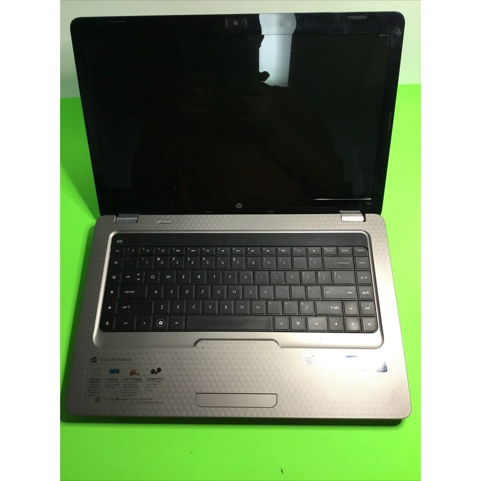 HP G62-143CL 15.6" Intel Core i3 M330 4GB RAM NO HDD NO OS