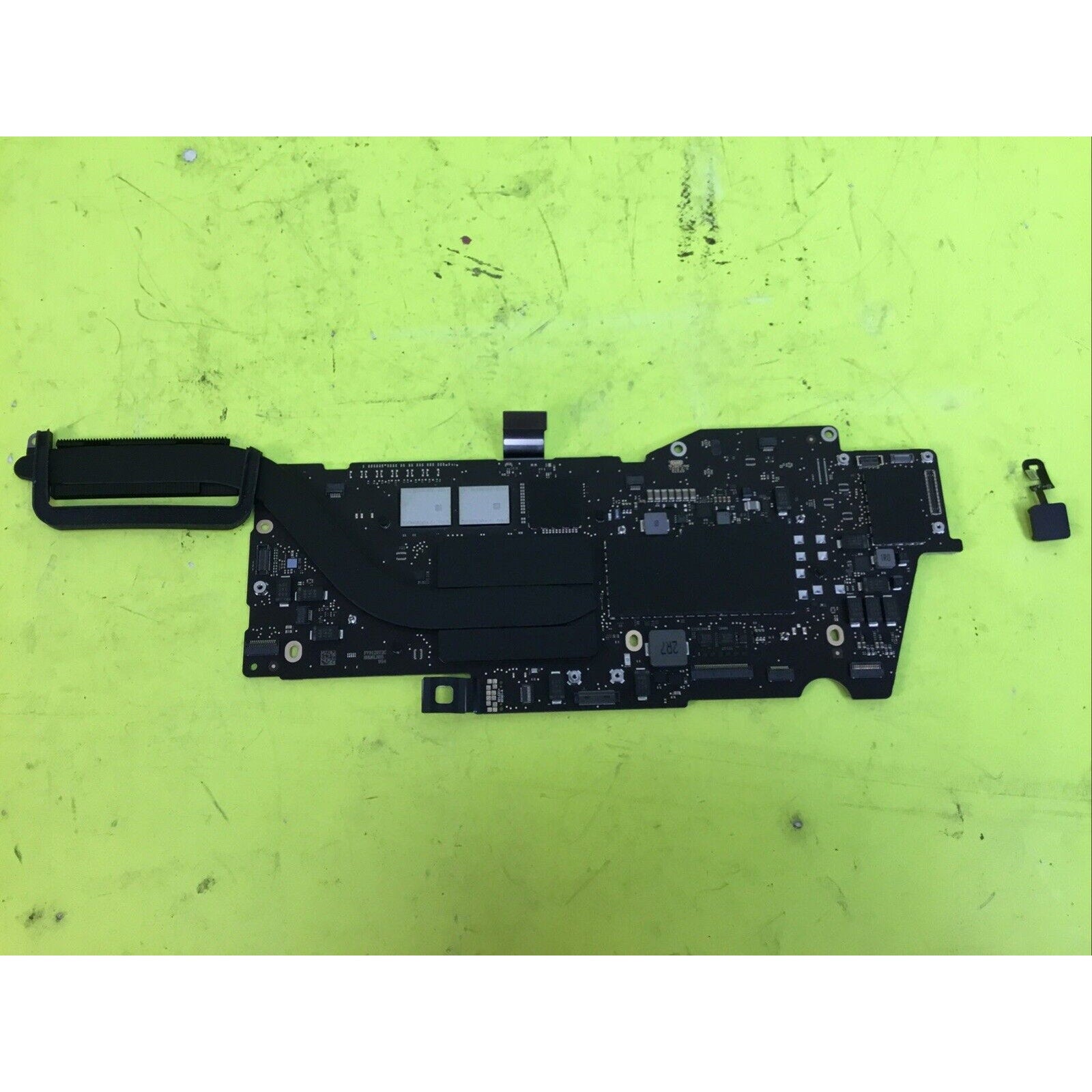 MacBook Pro 13" A2338 820-02020-A Motherboard with Touch ID FOR PARTS or REPAIR