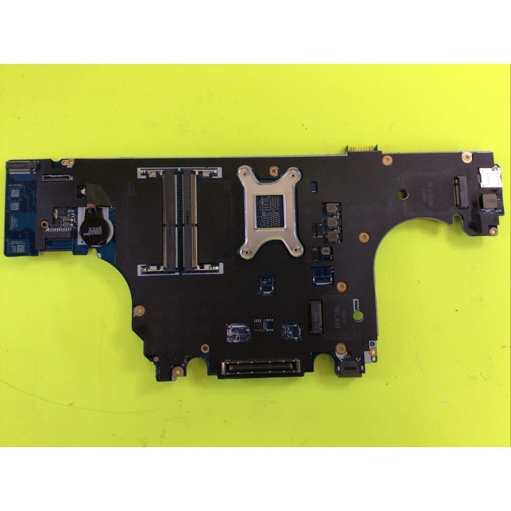0TYWFR Dell Precision 7520 LA-E311P Core i7 Motherboard FOR PARTS or RECYCLE