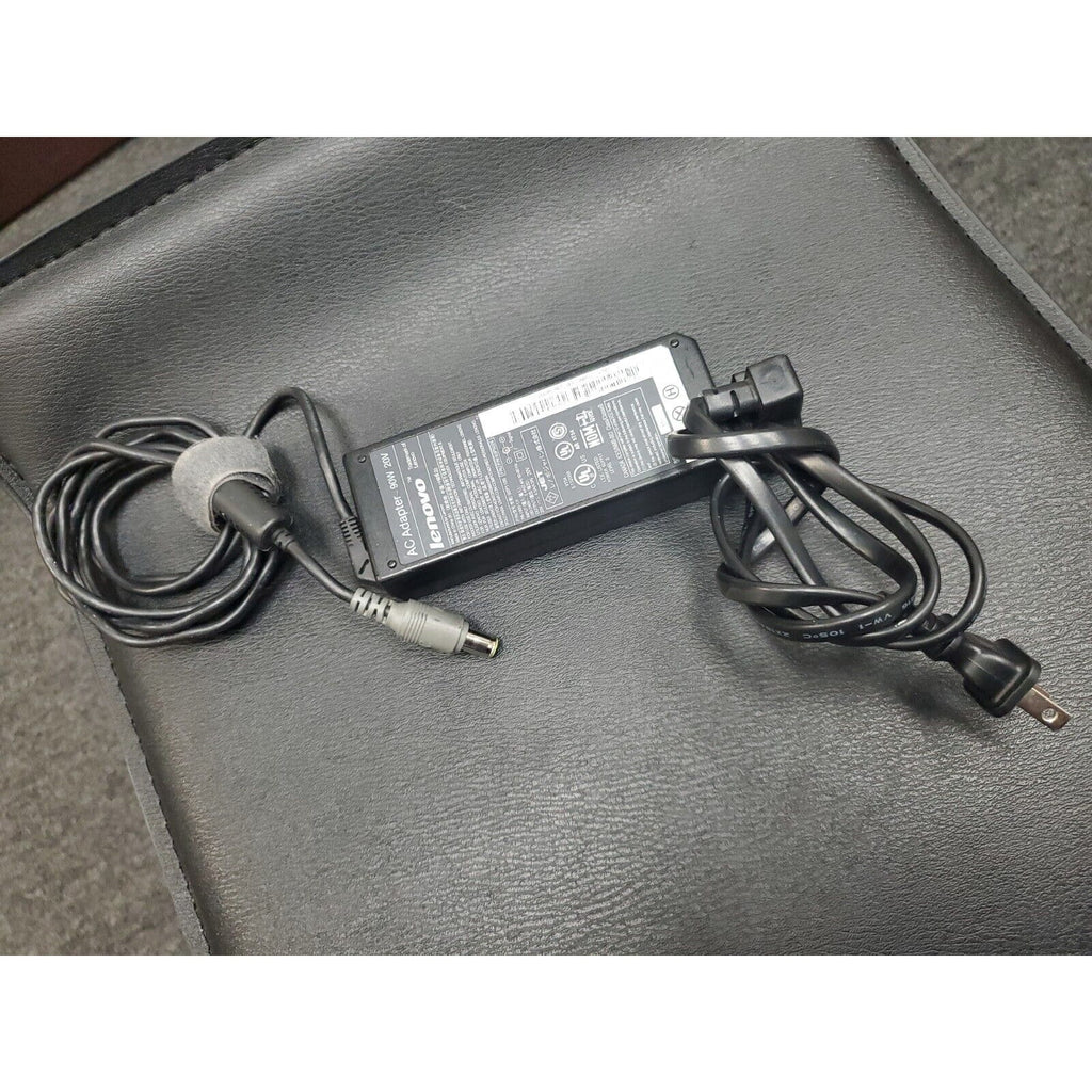 Lenovo AC Adapter 92P1109 90W 20V PA-1900-17l