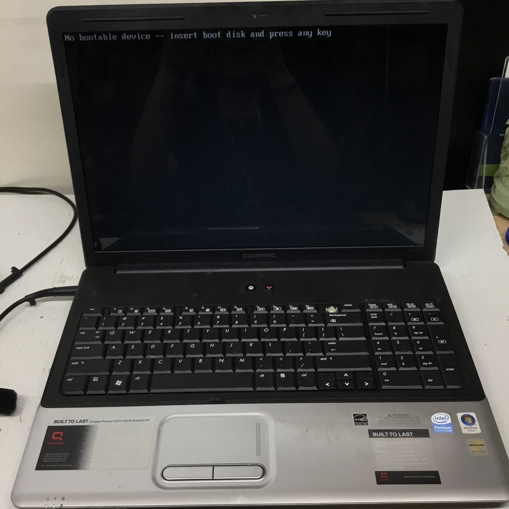 15.6" Laptop Compaq Presario CQ70-120US Notebook PC For Parts READ DESC