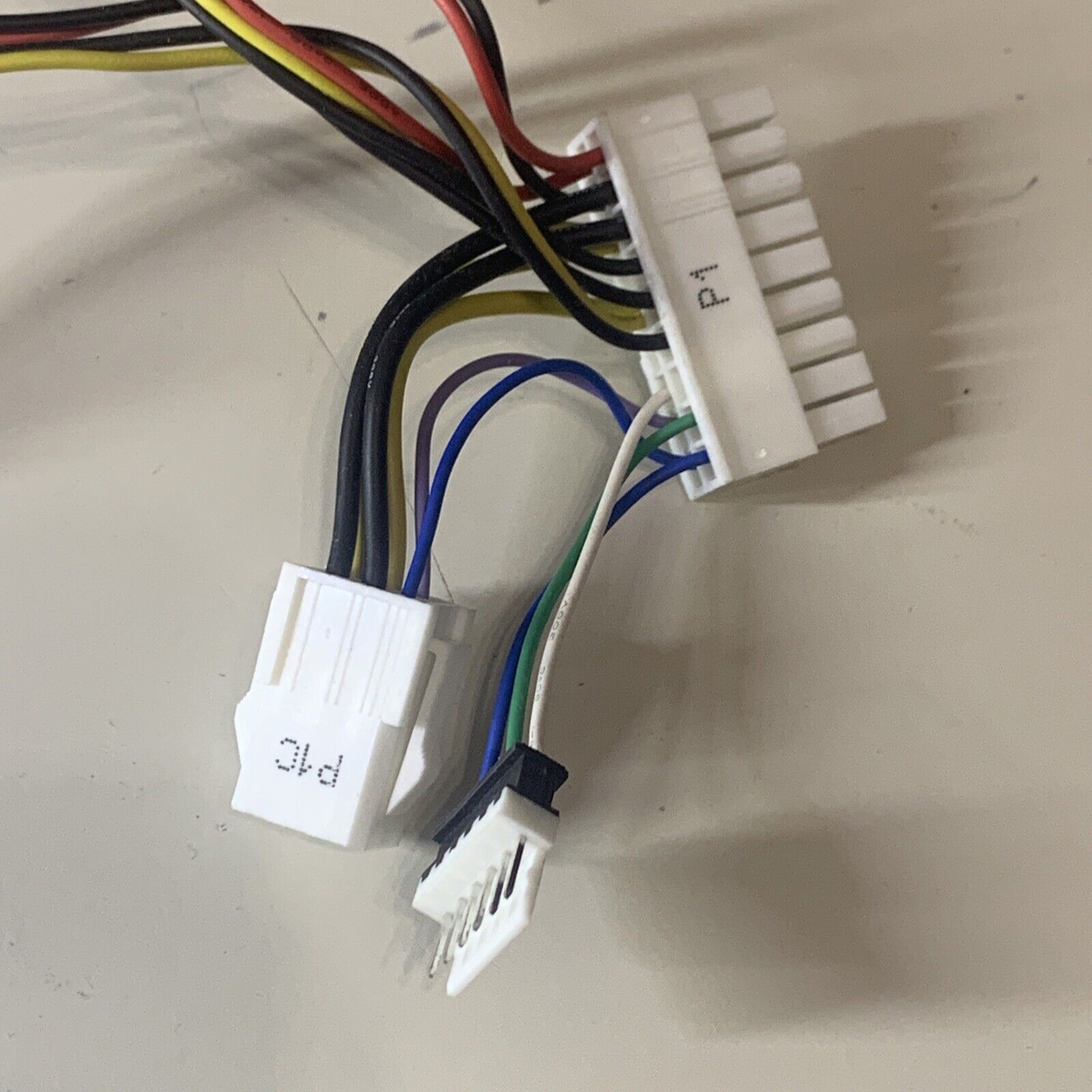 HP 747286-001 Cable assembly – Power supply unit adapter for Z230 Desktop