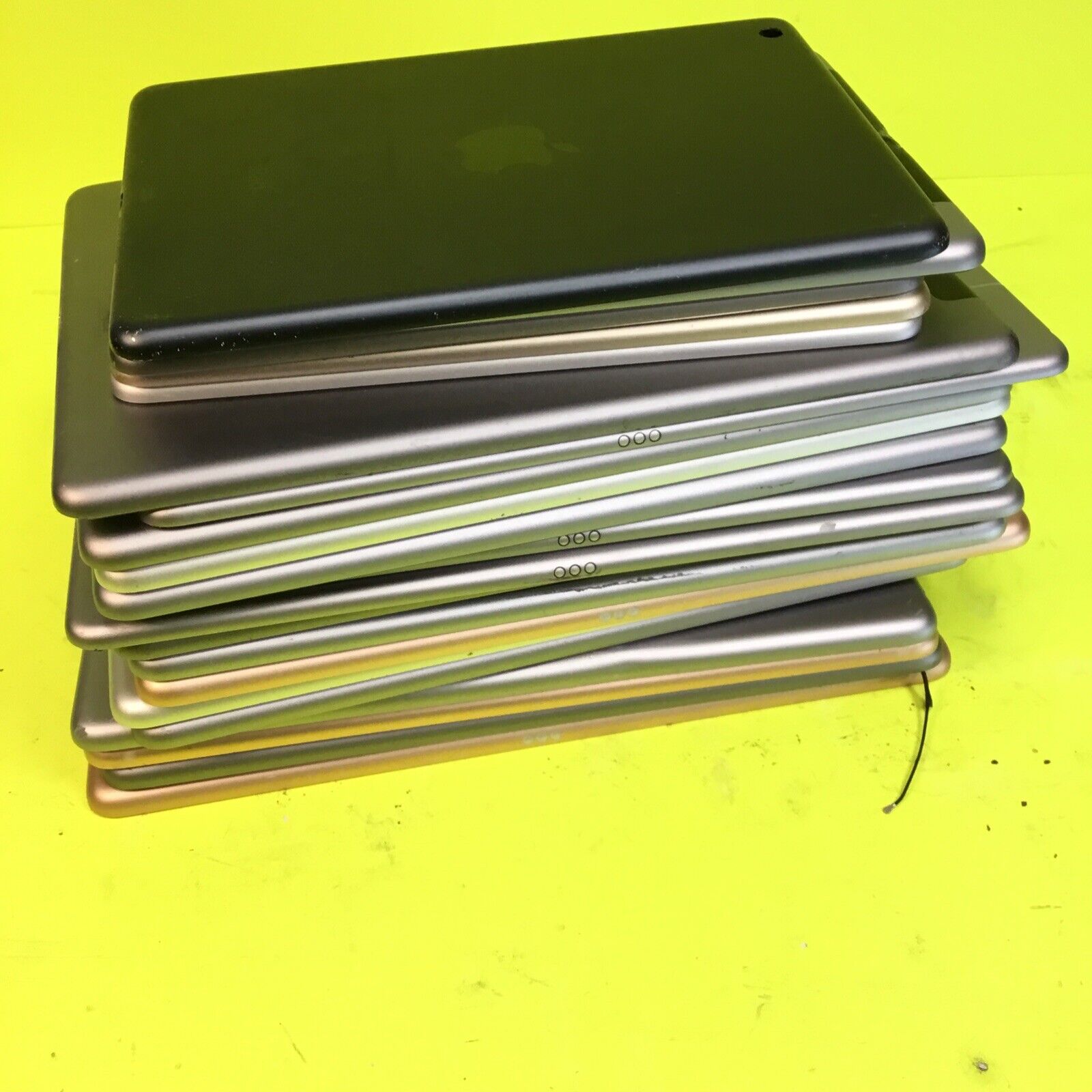 Lot of 21 iPad Housings FOR PARTS or RECYCLE