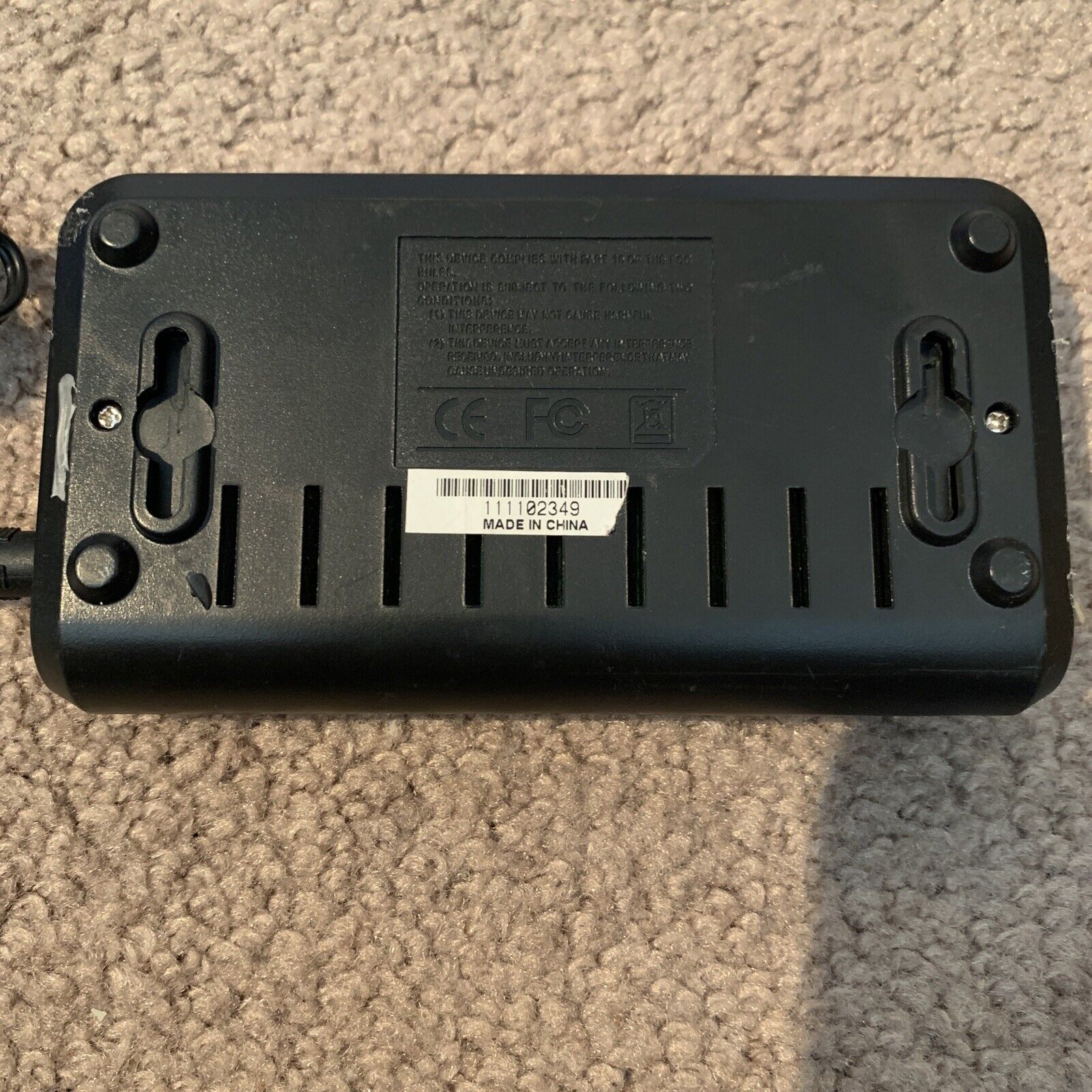 Intellinet 5-Port 10/100Mbps Fast Fast Ethernet Office Switch w/ Power Adapter