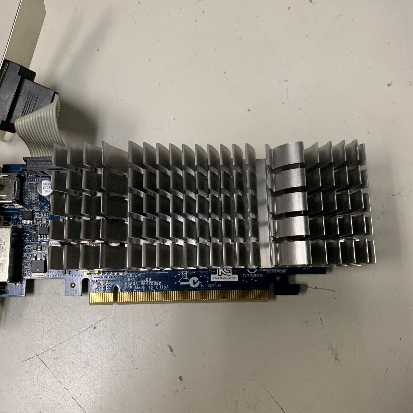 ASUS NVIDIA GeForce GT 210 1GB DDR3 PCIe Video Card EN210 SILENT/DI/1GD3/V2(LP)