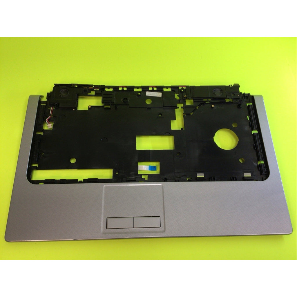 Dell Studio 1555 Palmrest W/ Touchpad 0W860P W860P