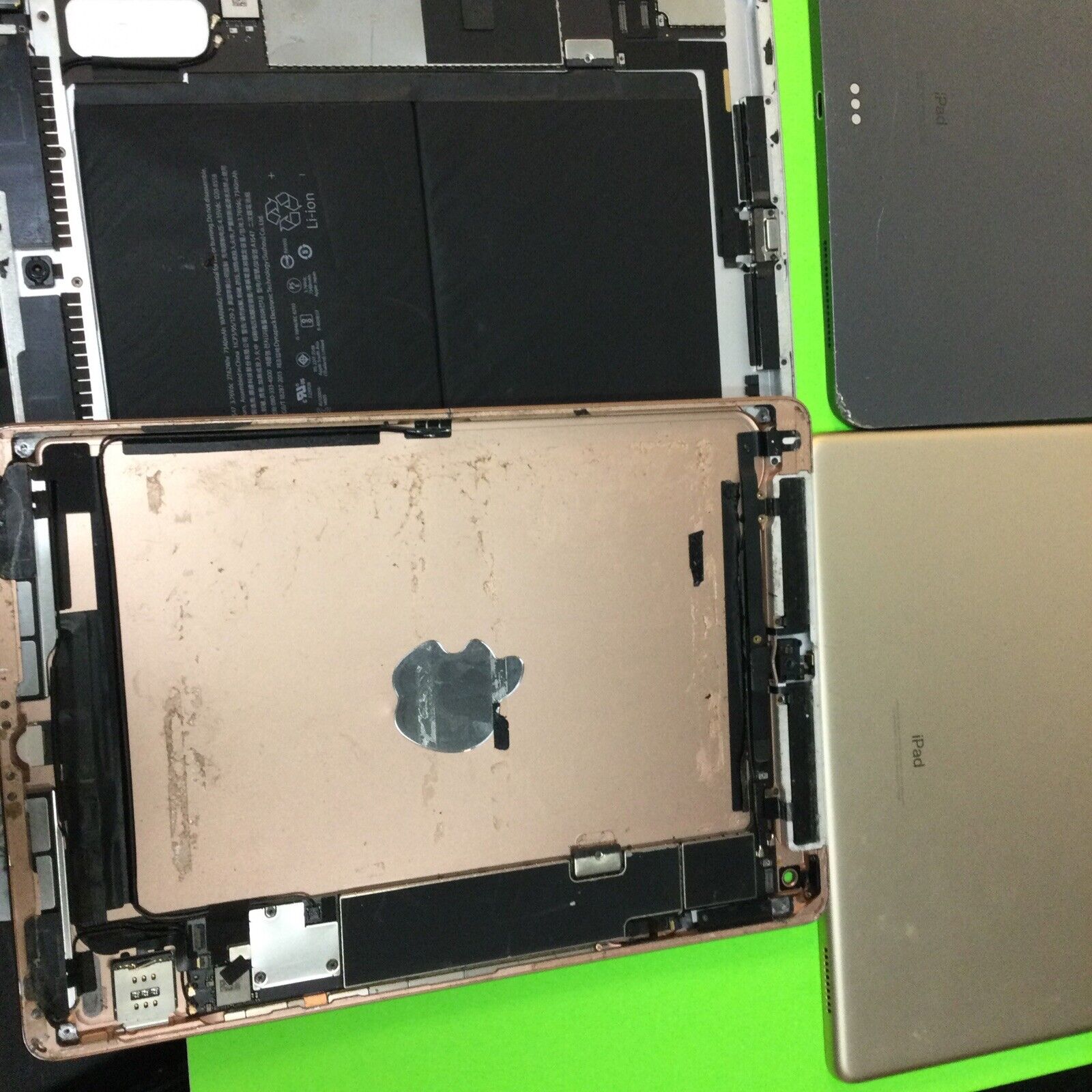 Lot of 8 assorted iPad housings for parts or repair