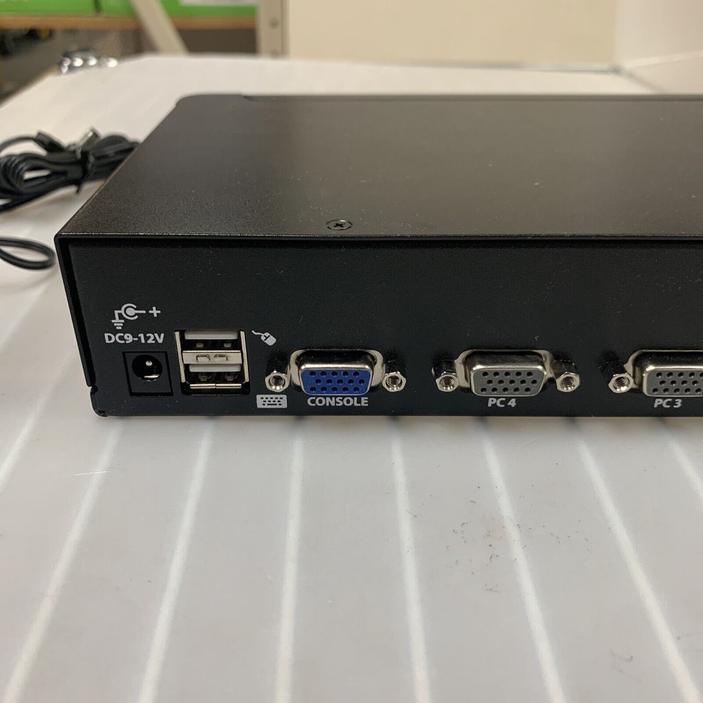 StarTech SV431DUSB 4-Ports 1u External KVM switch USB OSD