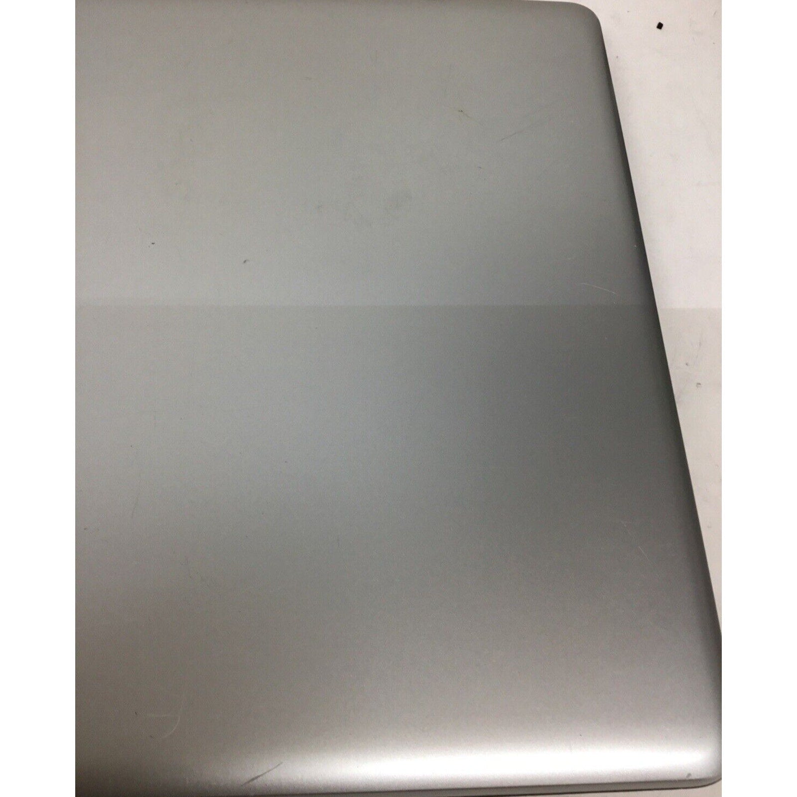 HP 17-BY4013DX 17.3" (240GB SSD, Intel Core i3-1115G4, 2.30GHz, 8GB RAM) Laptop