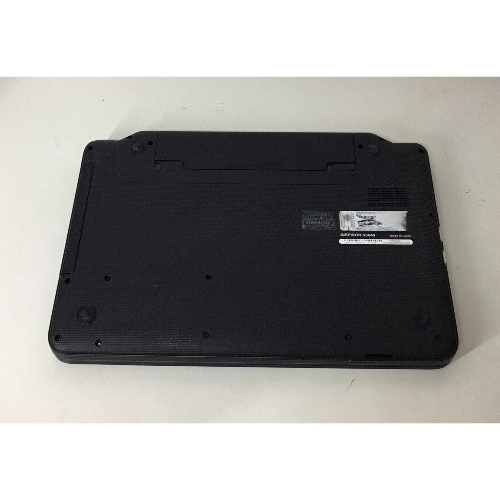 Dell Inspiron N5040 15.6" Intel Core i3 Windows 7 - Parts Only