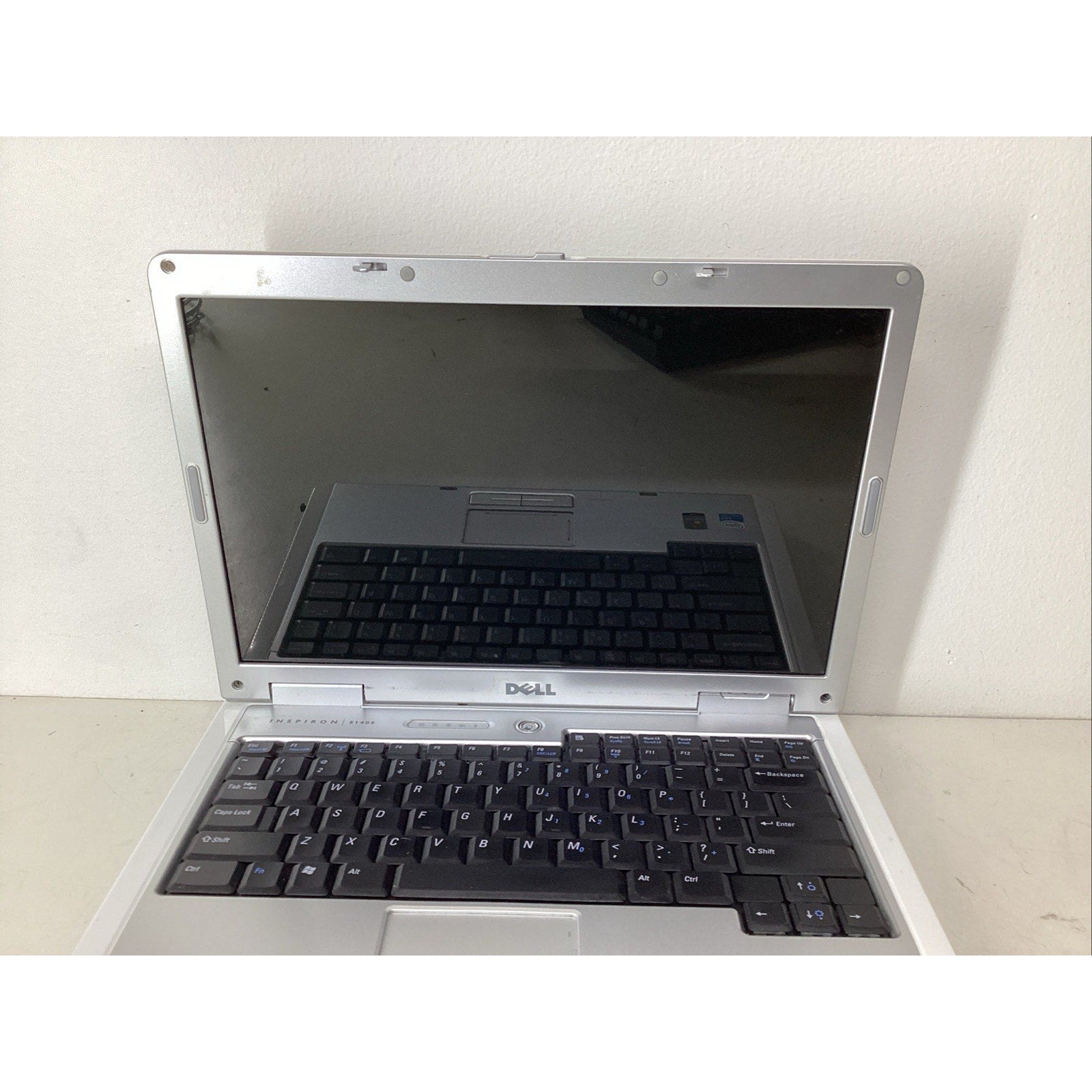Dell Inspiron E1405 14.3" Intel Core 2 Duo No RAM or HDD - For Parts