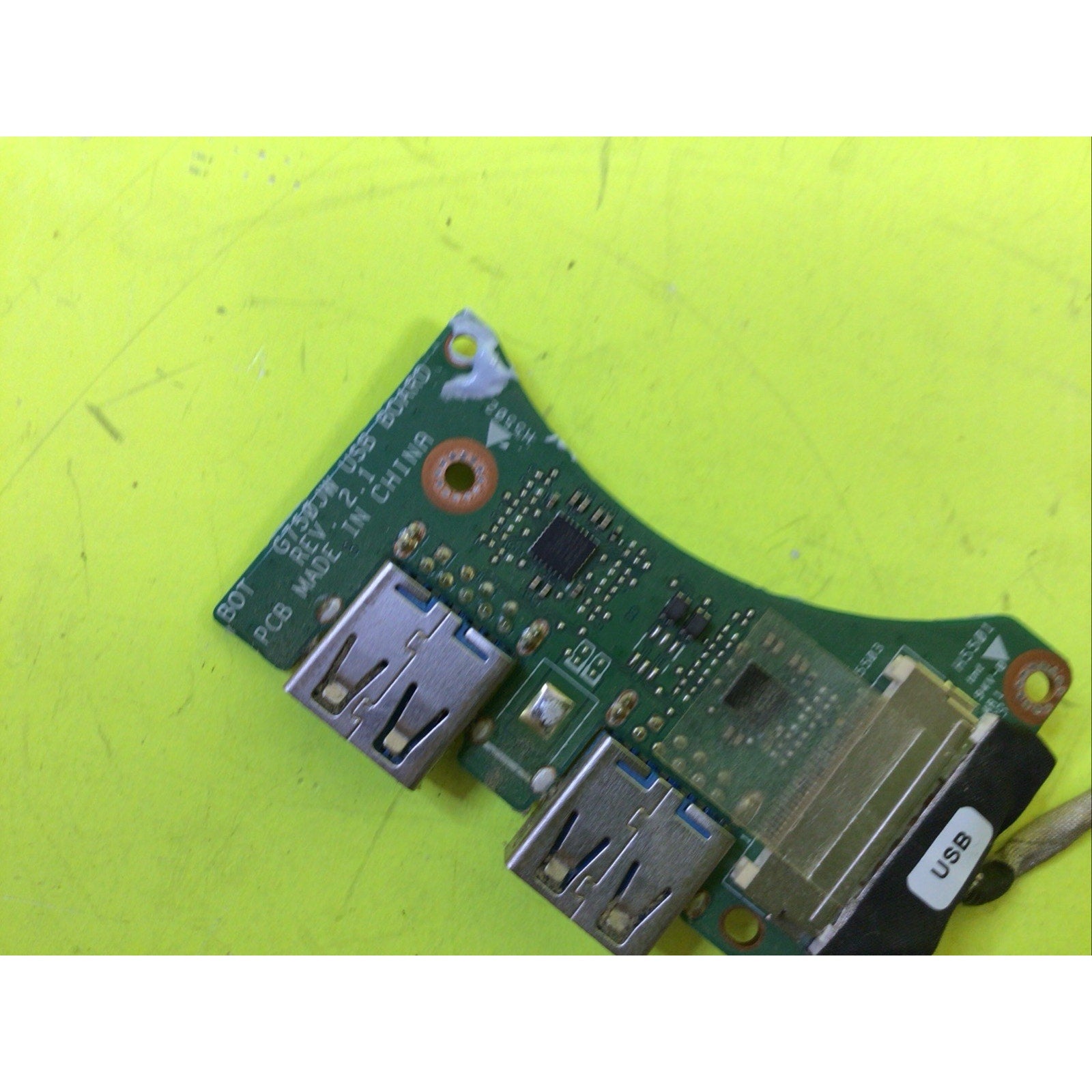 60NB04J0-US1020 Asus USB Board W/ Cable G750J Series