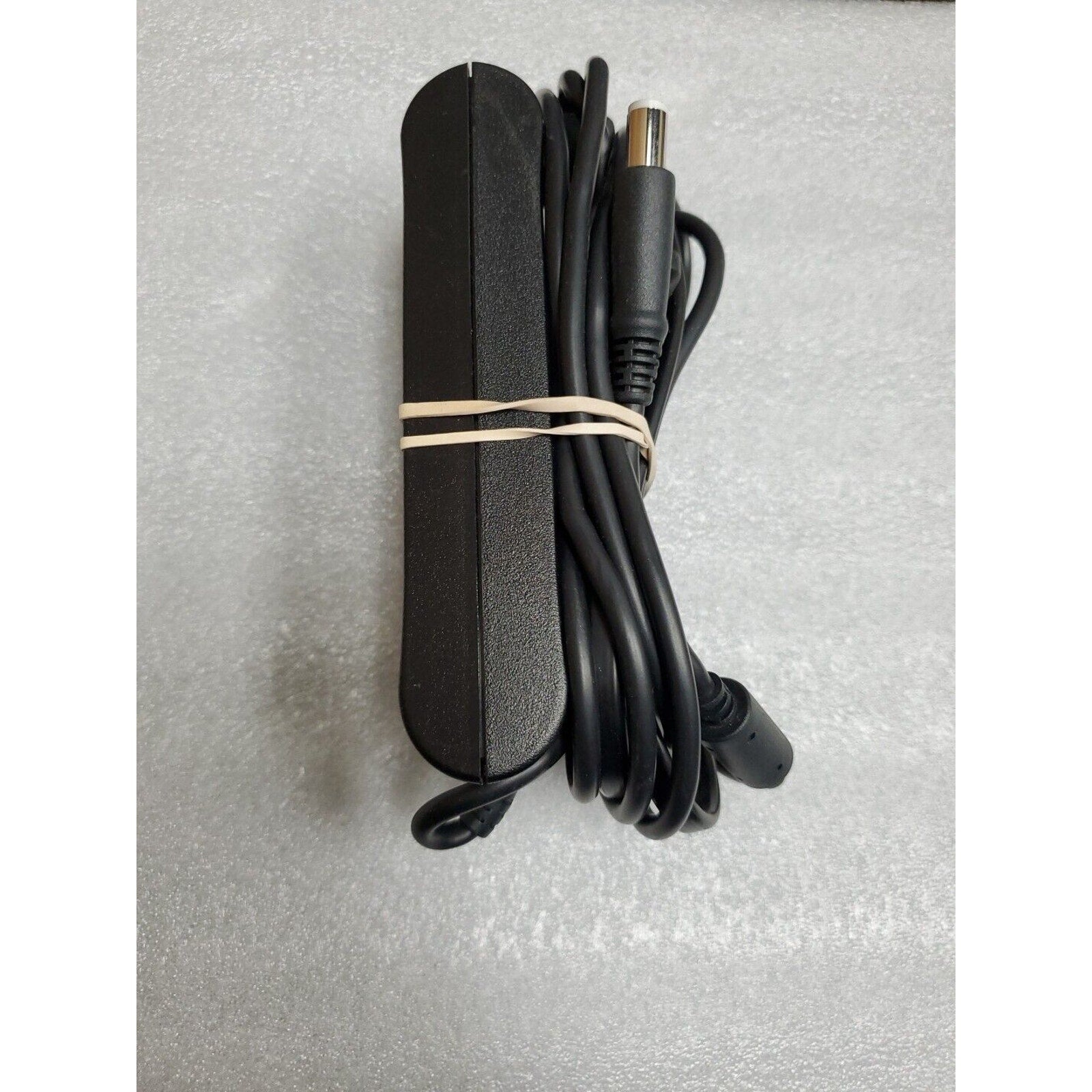 Genuine DELL AC Adapter YT886 FA65NS0-00 19.5V 3.34A 65W 0YT886 PA-12 REV: A00