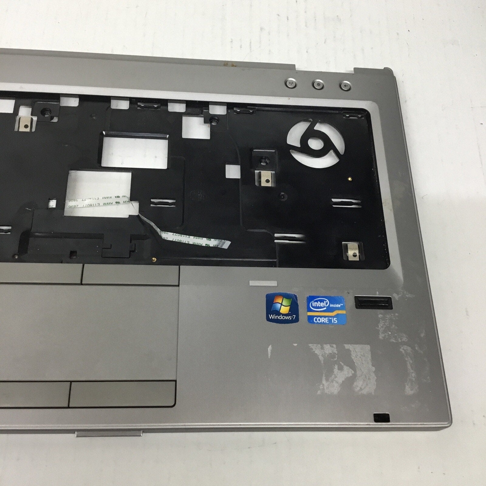 HP EliteBook 8460p Laptop Palmrest w/Touchpad 642744-001