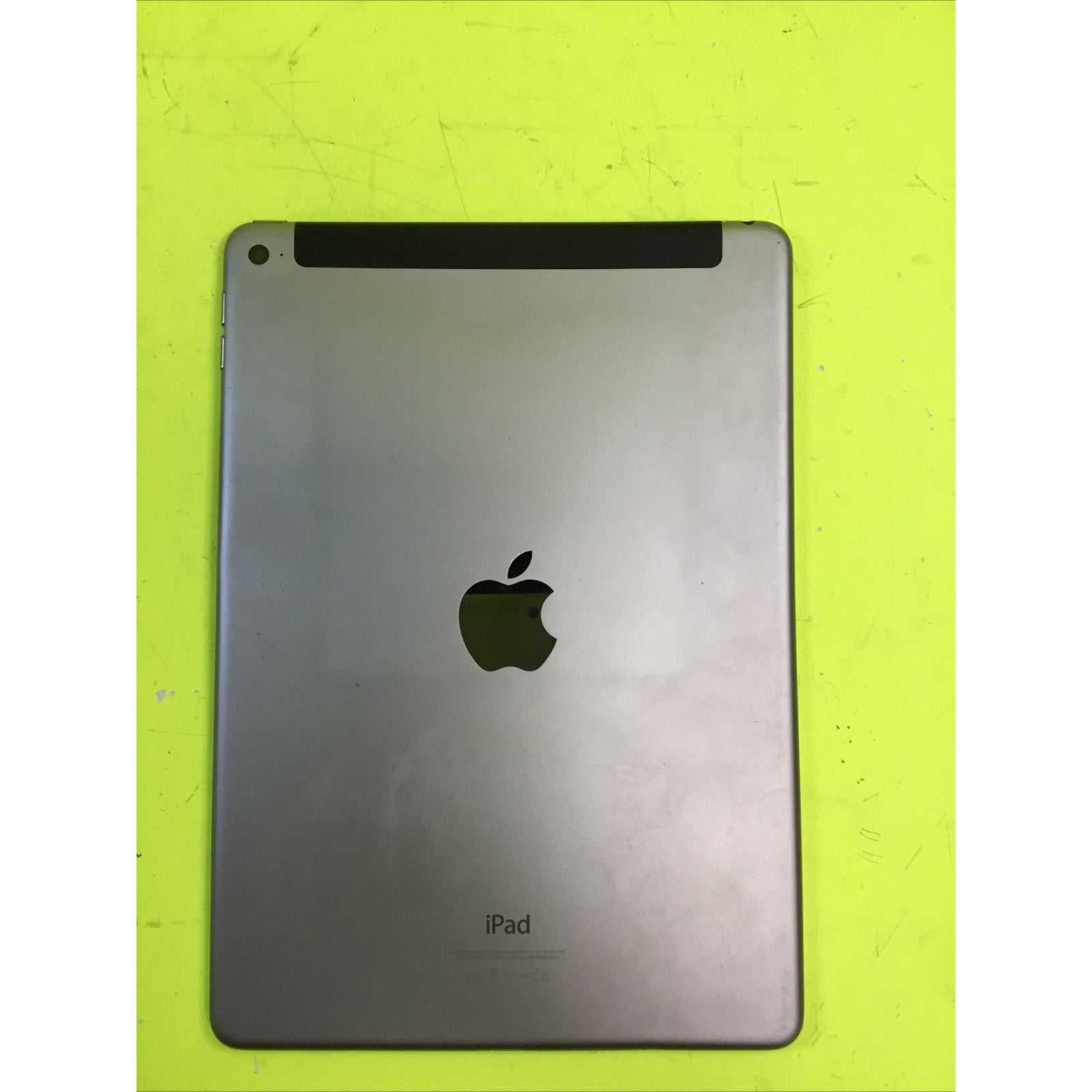 Apple iPad Air 2 A1567 16GB FOR PARTS or REPAIR