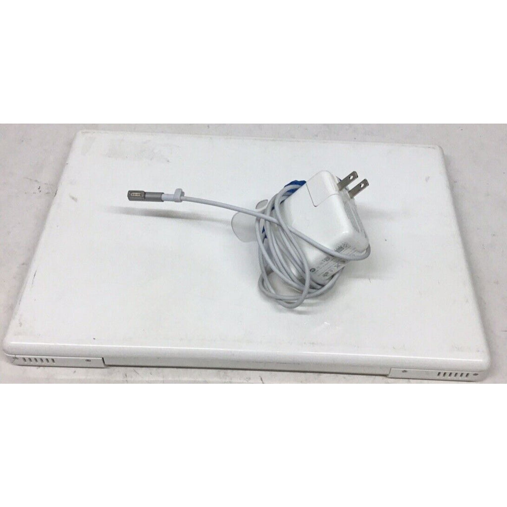 Apple Macbook 13" A1181 Early 2007 Core 2 Duo 2.10 GHz 1GB RAM W/ Charger Bundle