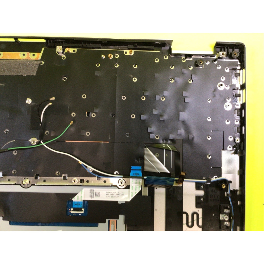 Dell Inspiron 16 7620 Keyboard Touchpad Palmrest Assembly FOR PARTS or REPAIR