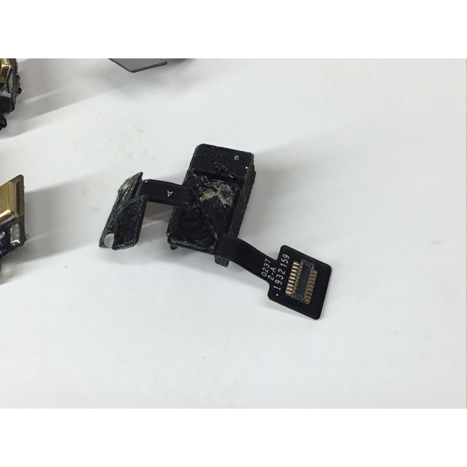 PACK OF 5 OEM Pull iPad 7 iPad 8 Microphone Flex 02372-A 02372-04