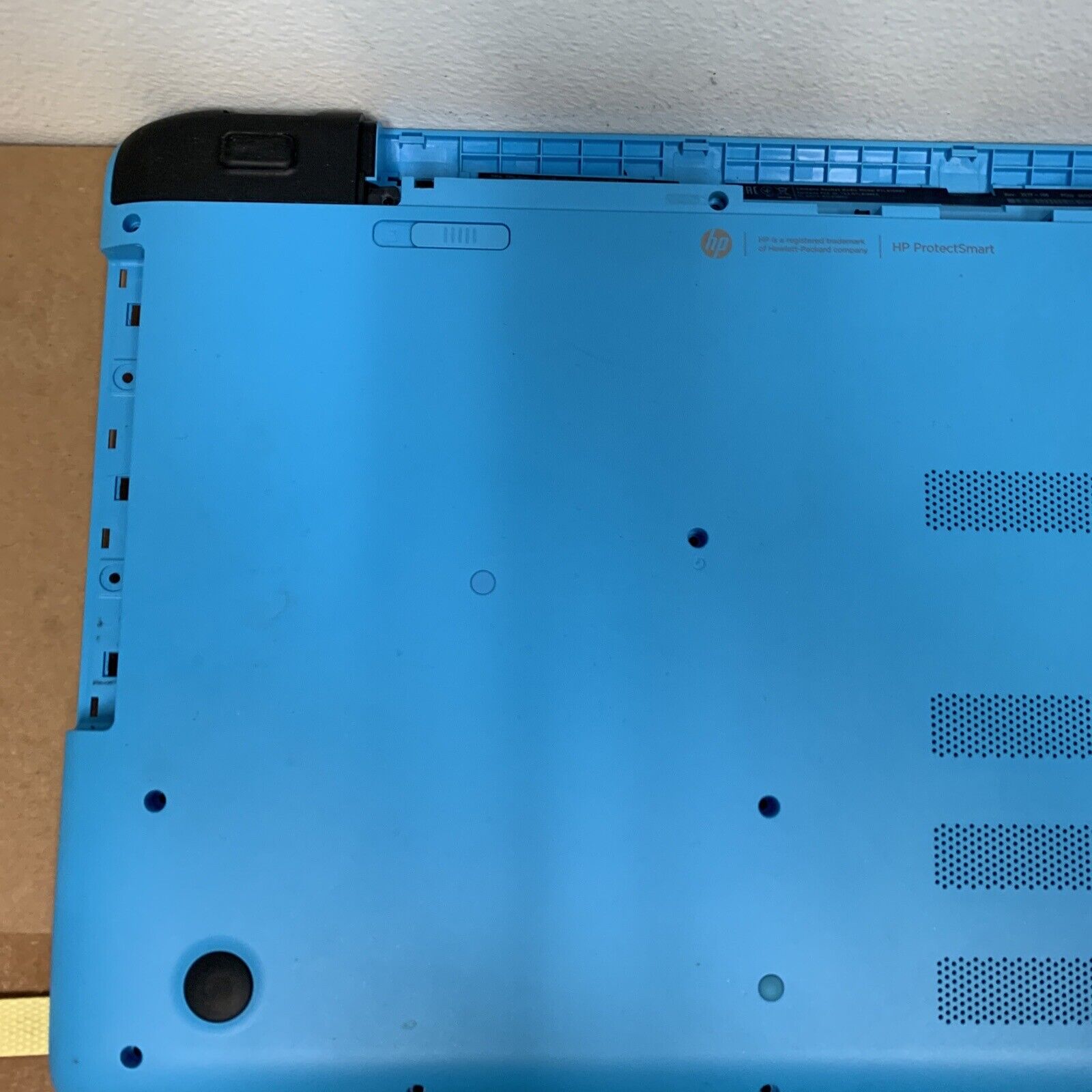 HP Pavilion 17 EAY17005010 Bottom Base Enclosure For 17-f028 Laptop - Blue