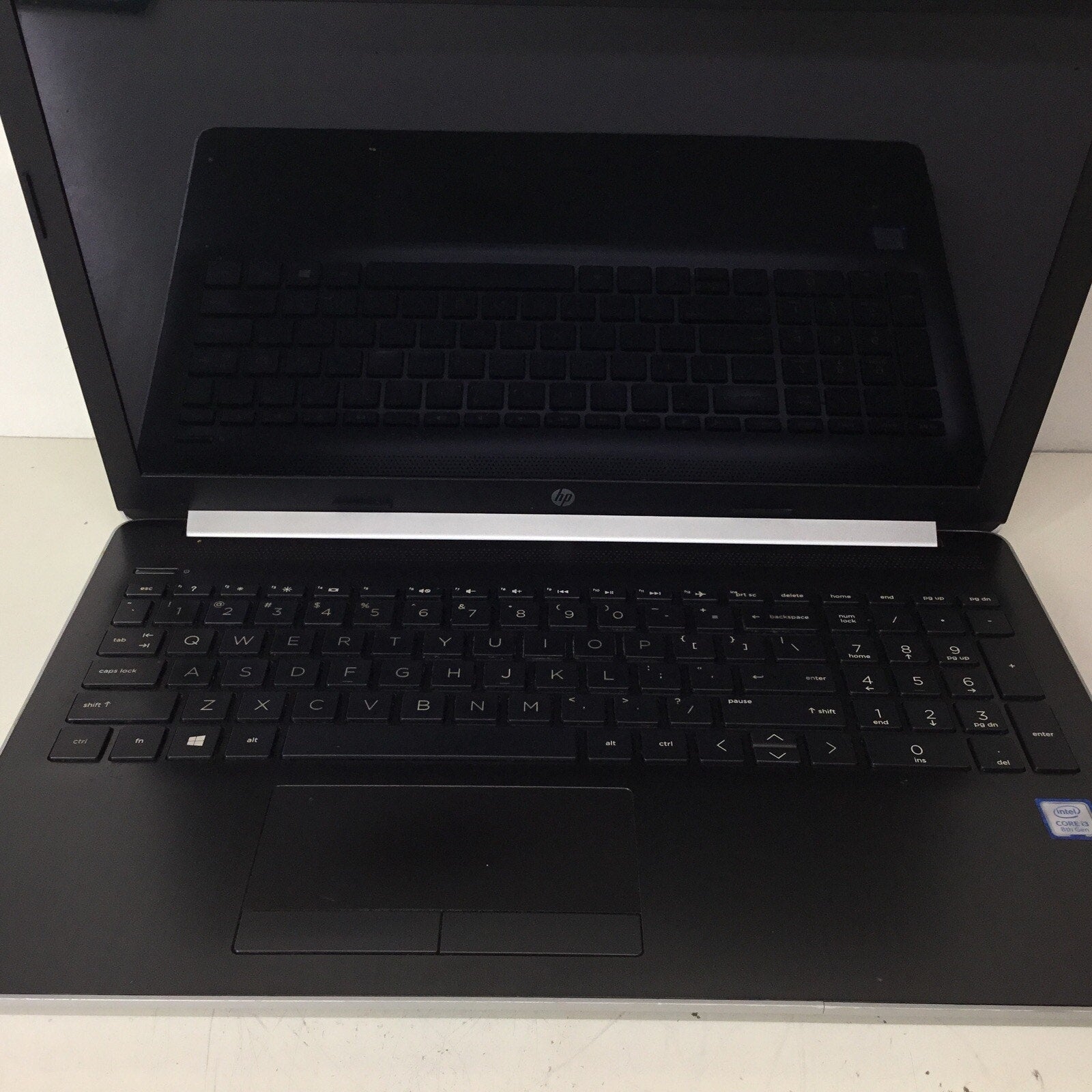 HP 15-da0012dx 15.6" Laptop 8GB RAM No HDD Intel Core i3 8th Gen - For Parts