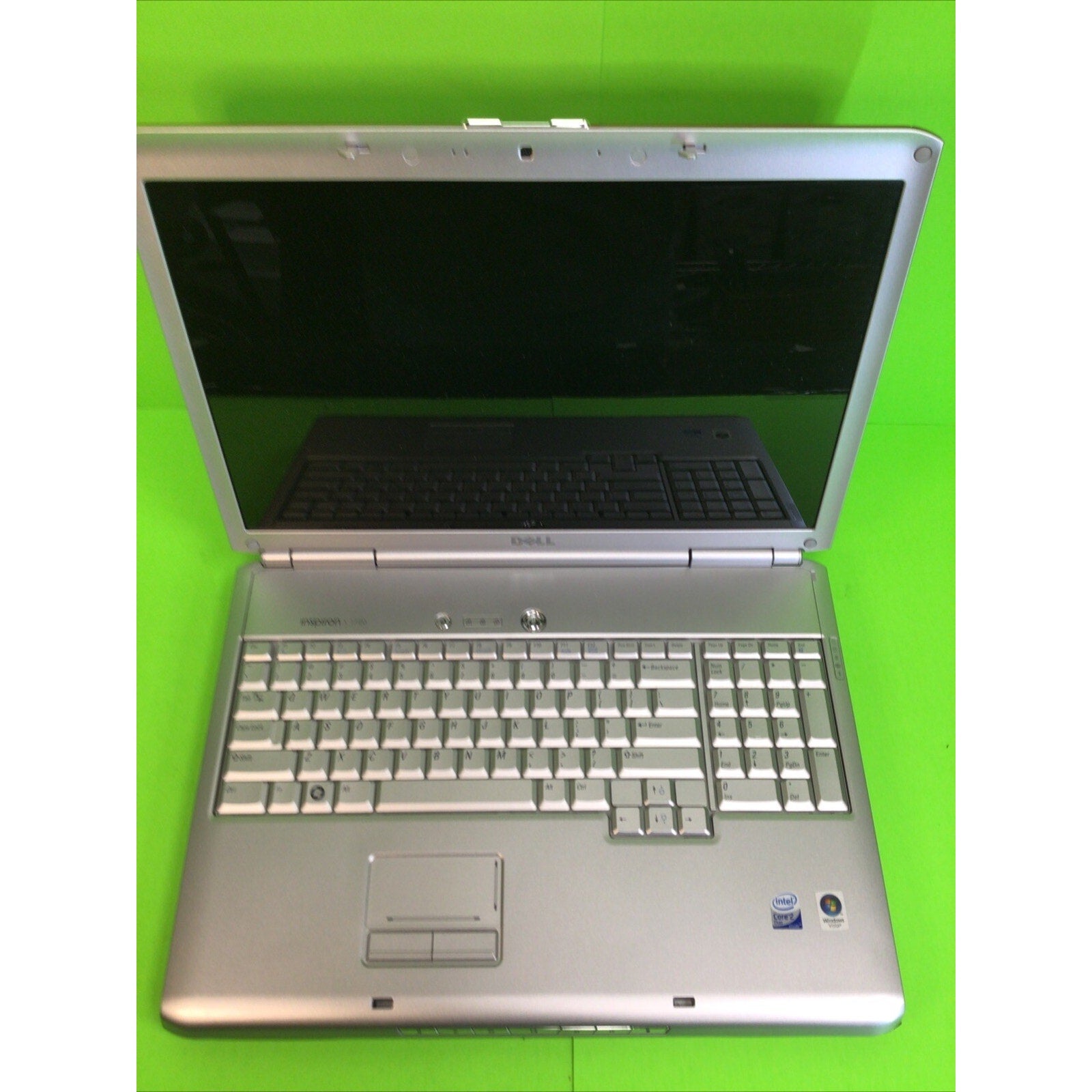 Dell Inspiron 1720 Core 2 Duo 2.20 GHz 4GB RAM No HDD/SSD Boots To Bios