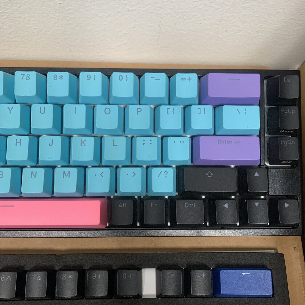 Ducky One 2 SF USB DKON1967ST Keyboard With Replacement Key Caps