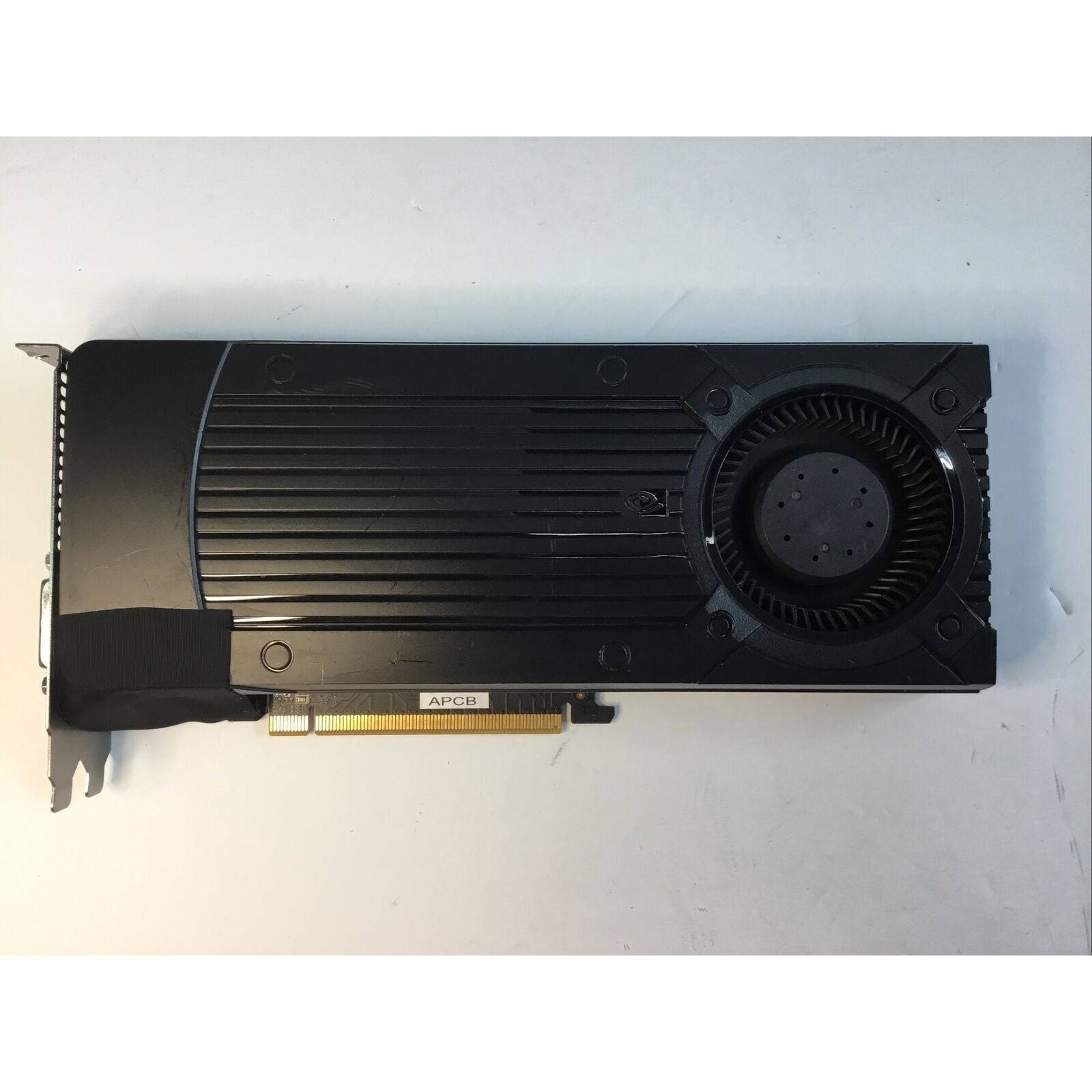 Asus NVIDIA GeForce GTX 760 2 GB GDDR5 PCI Express 3.0 x16 Video Card