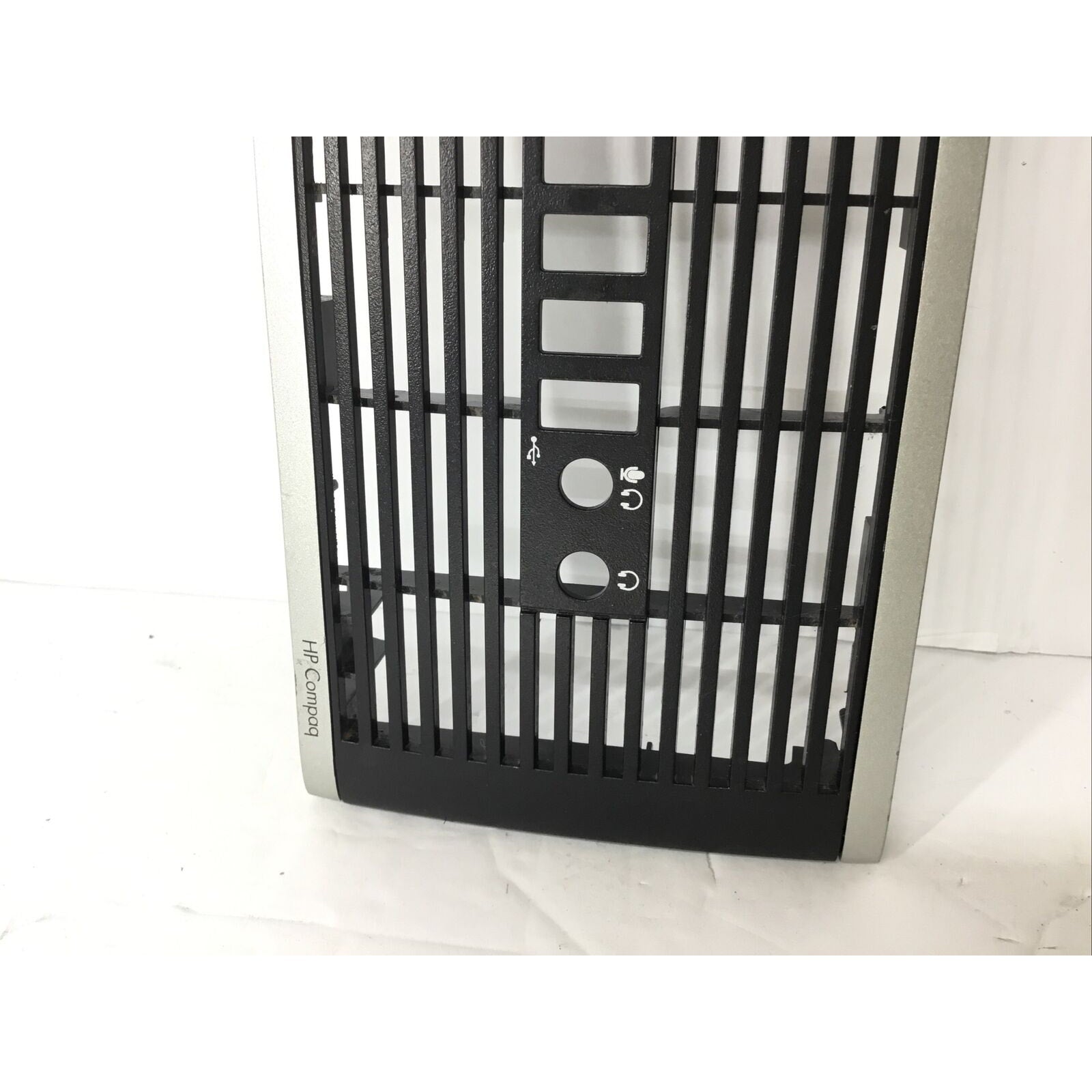 OEM Used HP Compaq 8200 8300 SFF Front Bezel P1-628552 452692-001