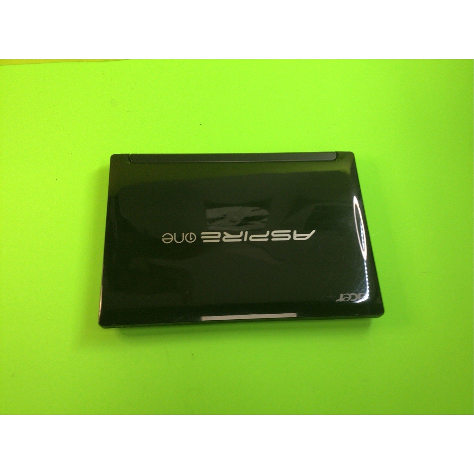 Acer Aspire One D255 NetBook FOR PARTS or REPAIR