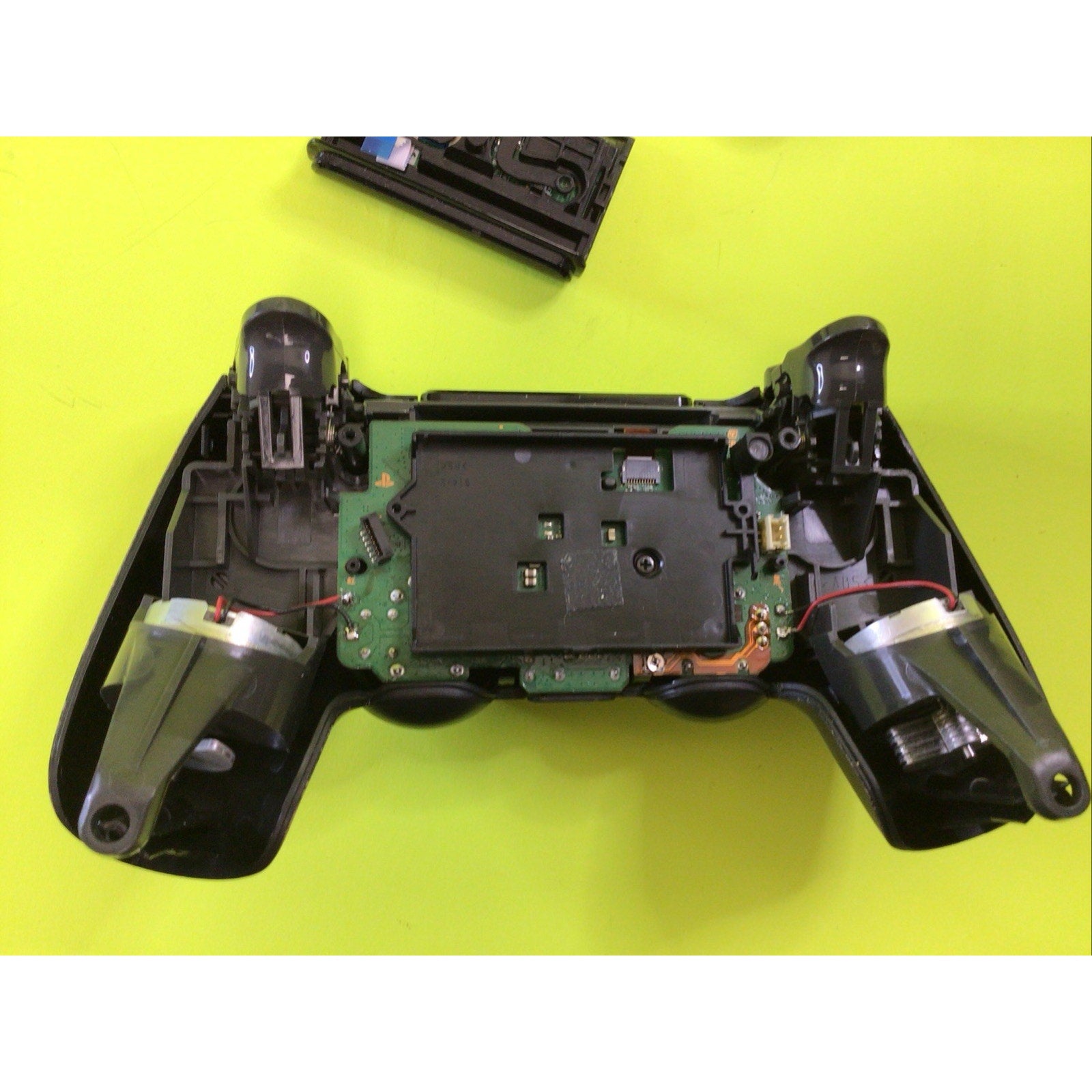 Sony PlayStation 4 Controller Boneyard Lot