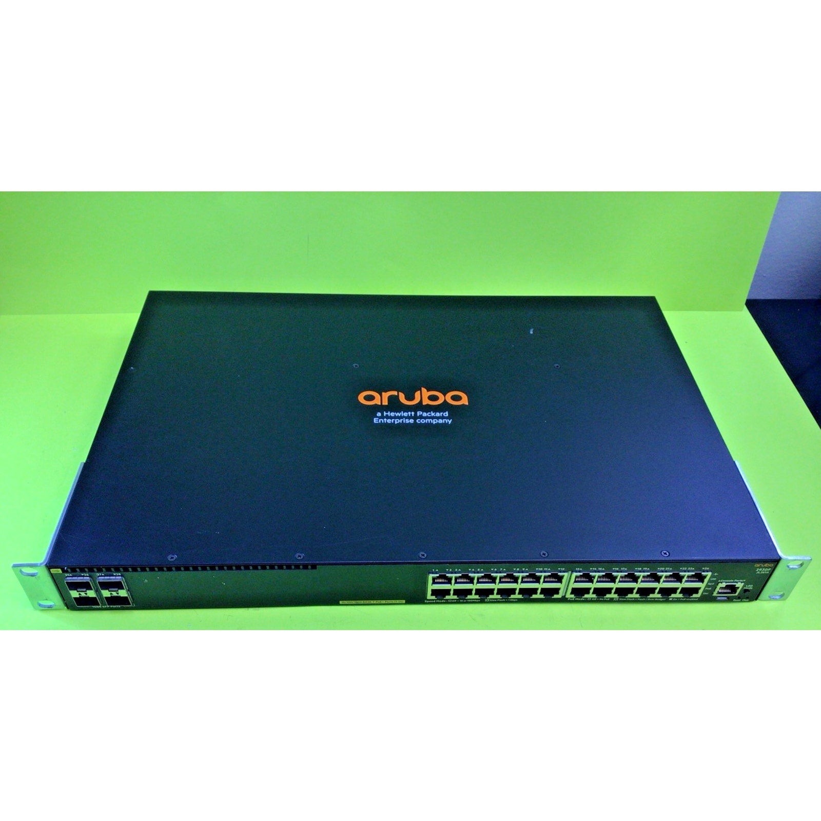 Hewlett Packard Enterprise Aruba 2930F 24 1G PoE+ 4SFP Switch JL261A
