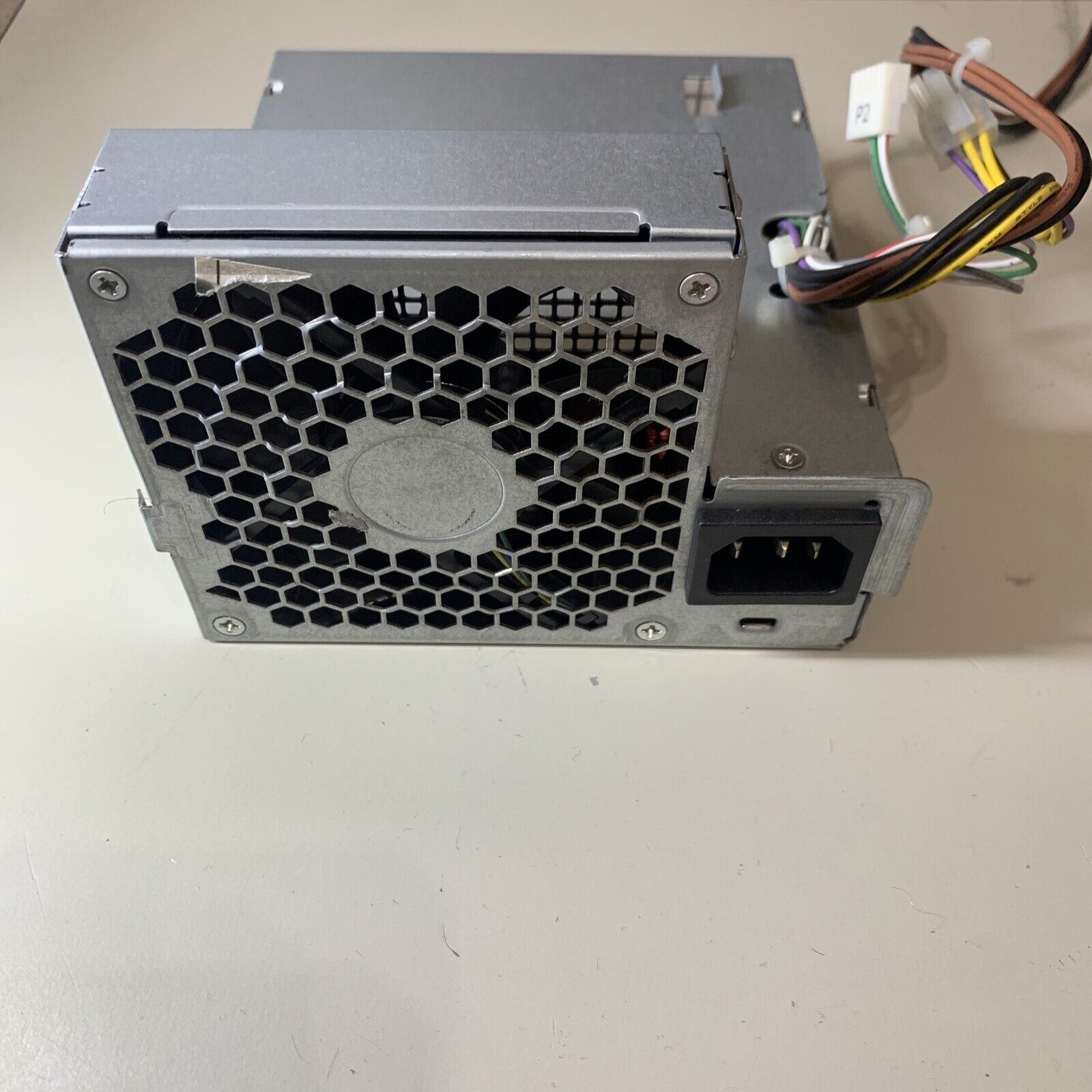 HP Compaq 6200 6300 SFF CFH0240EWWB 240W Power Supply P/N: 611481-001/613762-001