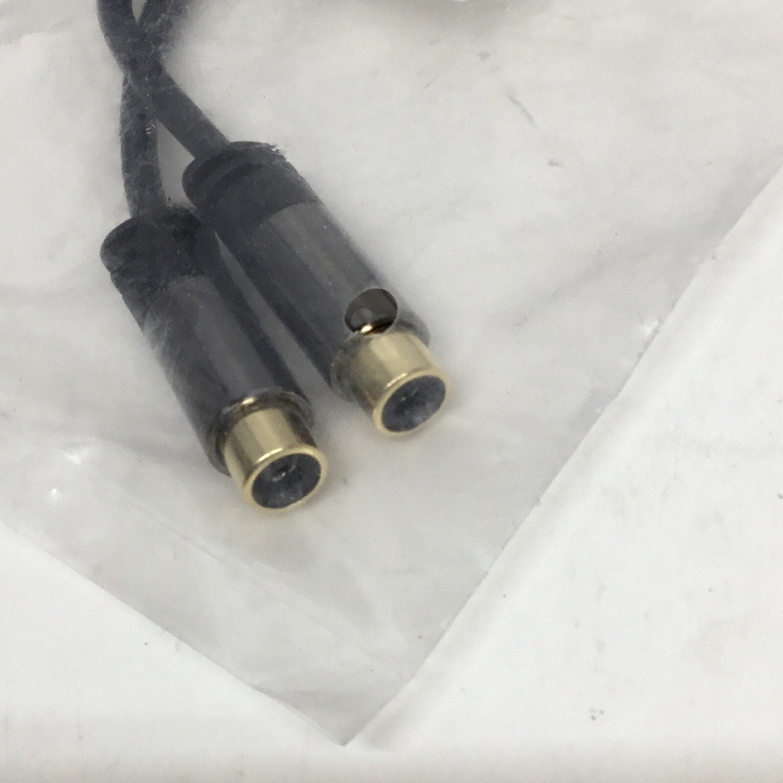 KabelDirekt Y Adapter 1x 3.5mm Male & 2x RCA Female ProSeries