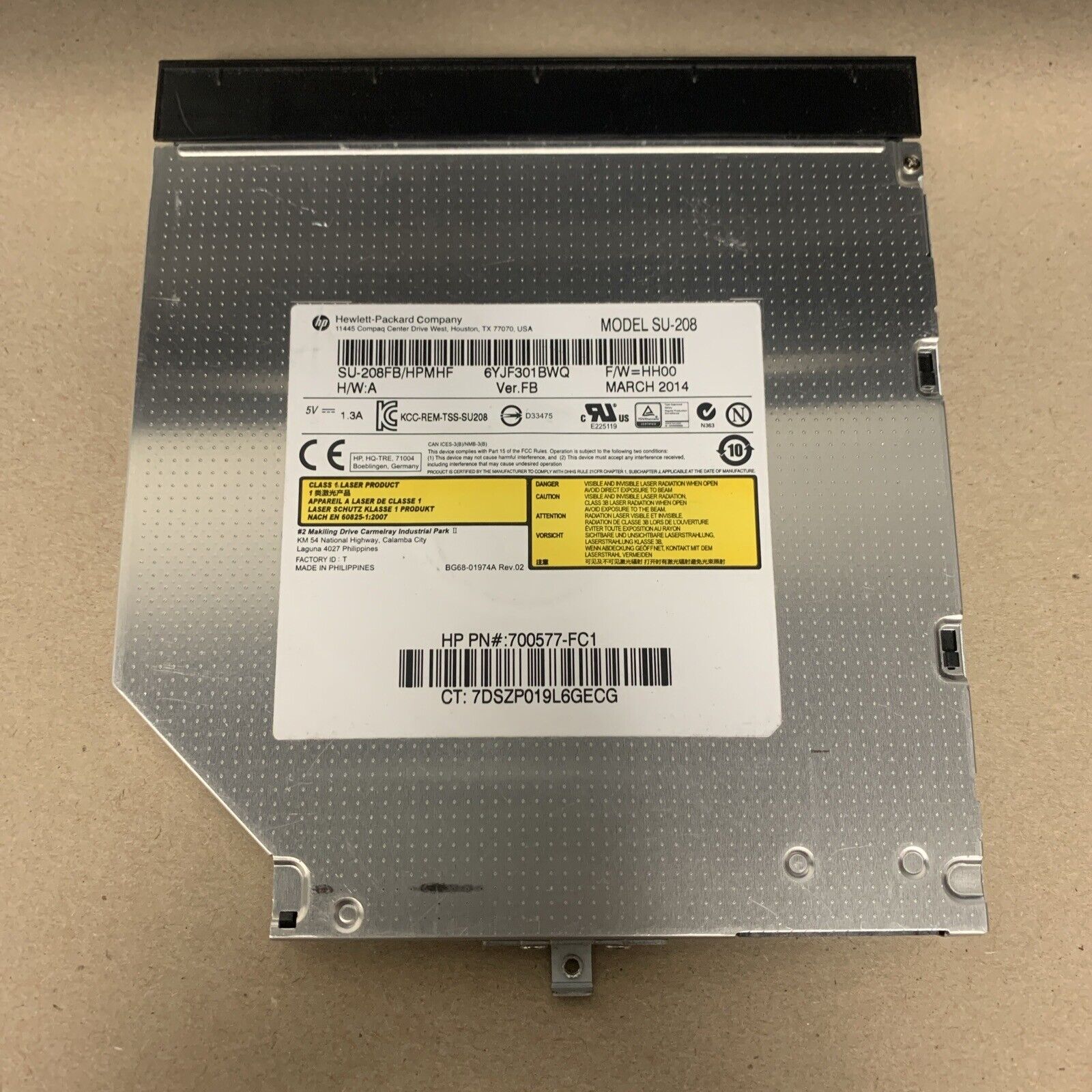 Hewlett-Packard Genuine Laptop DVDRW Burner Drive SU-208 700577-FC1 / 750636-001