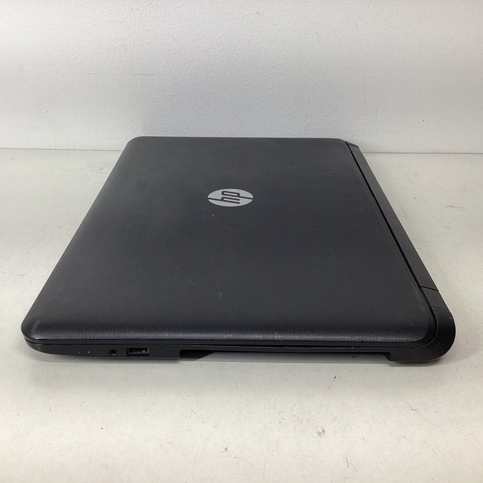 HP Notebook 17-p120wm 17.3" Laptop Intel Core i5 Missing Parts Read - For Parts
